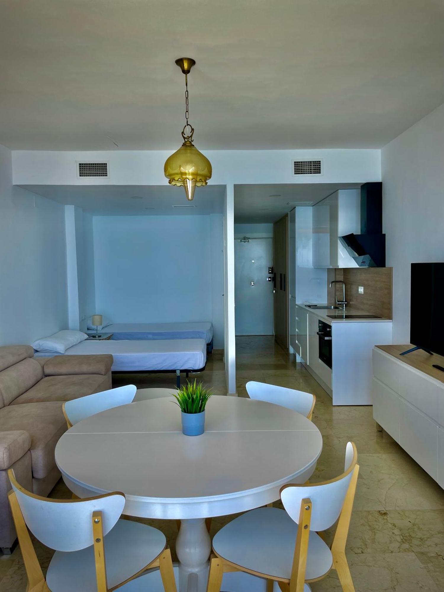 Castillo Santa Clara Apartment Torremolinos