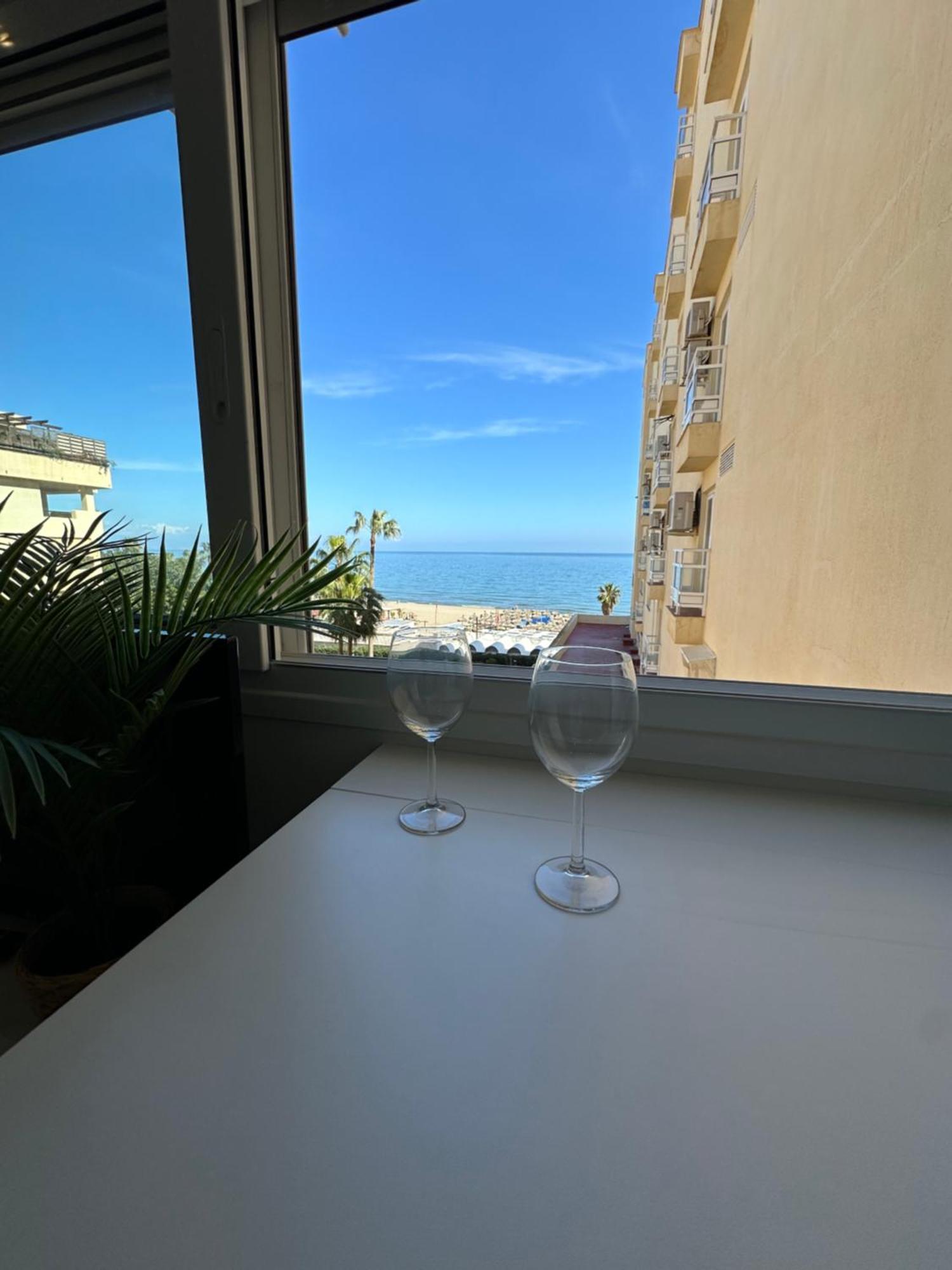 Carihuela Paradise Apartment Torremolinos