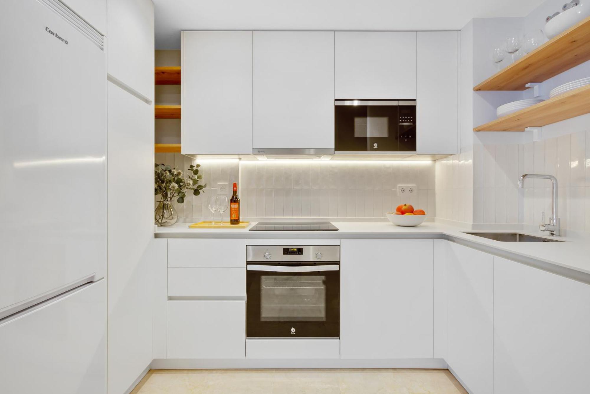 Santa Clara Modern & Exclusive Seafront Apartment *