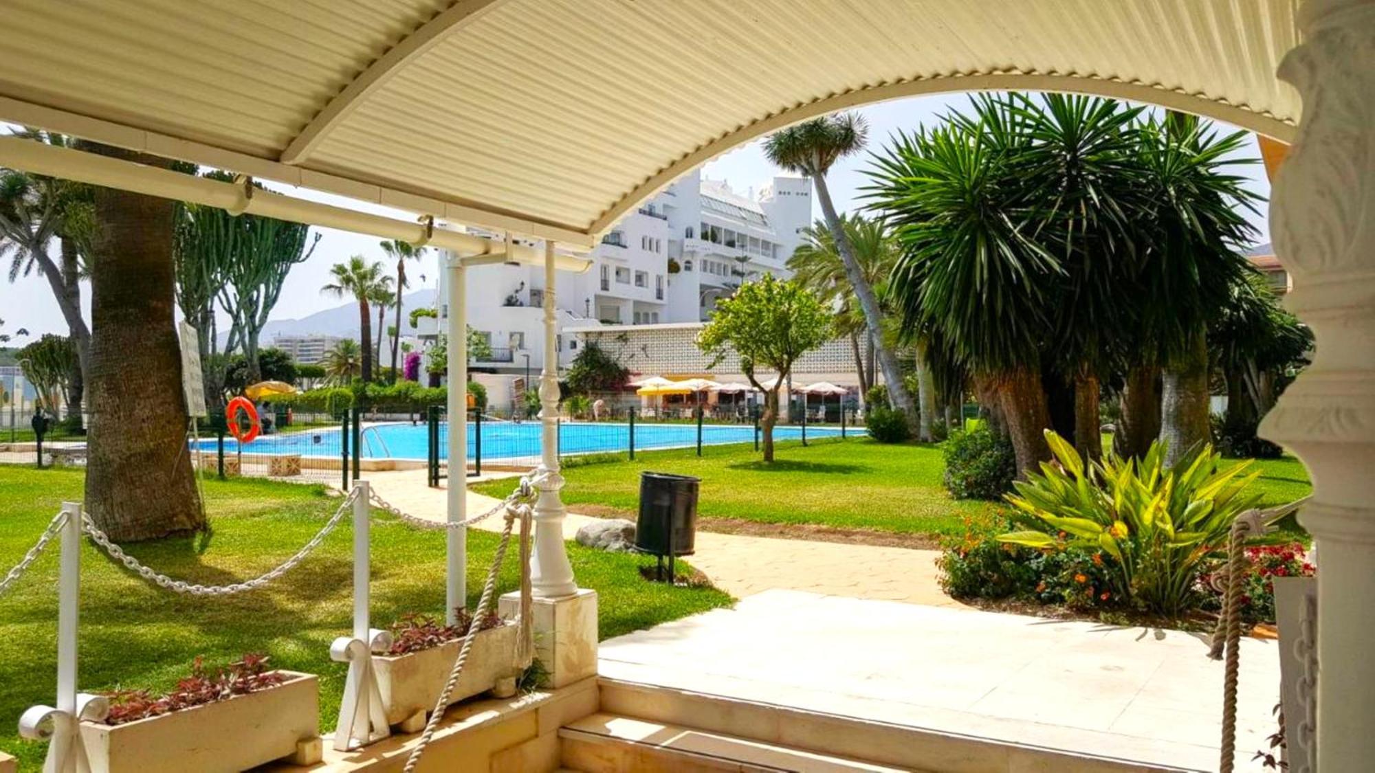Santa Clara Modern & Exclusive Seafront Torremolinos