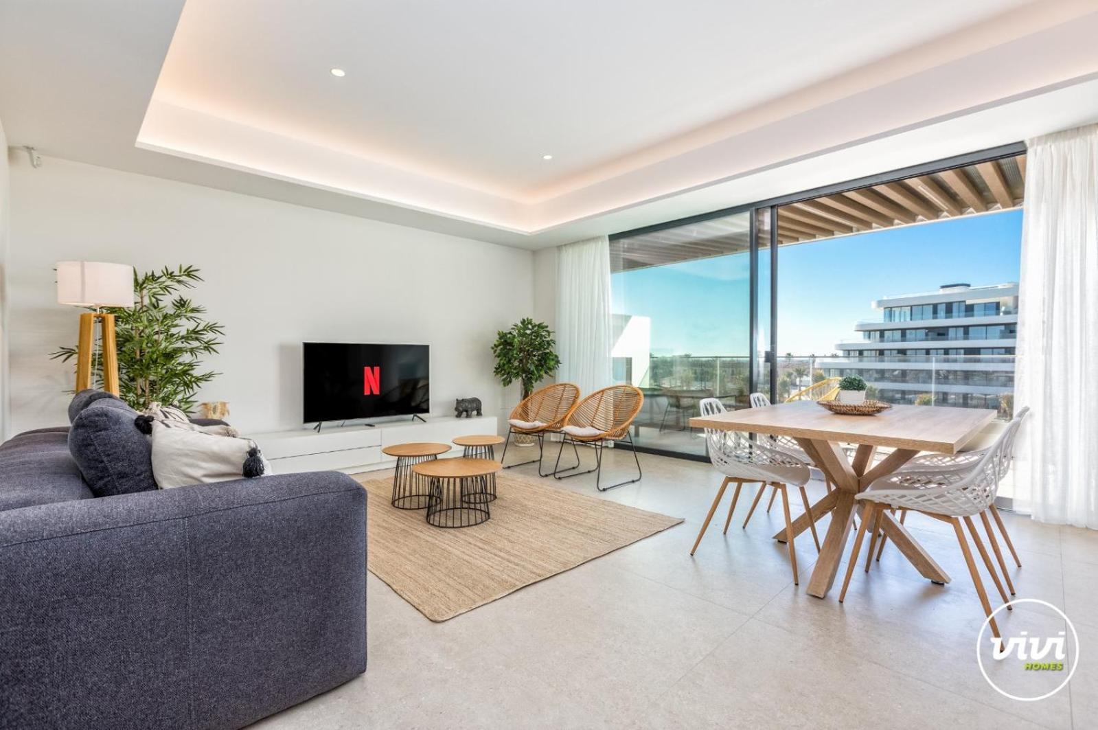 Vivi Homes - Bambu Pool, Gym, Sauna & Beach * Torremolinos