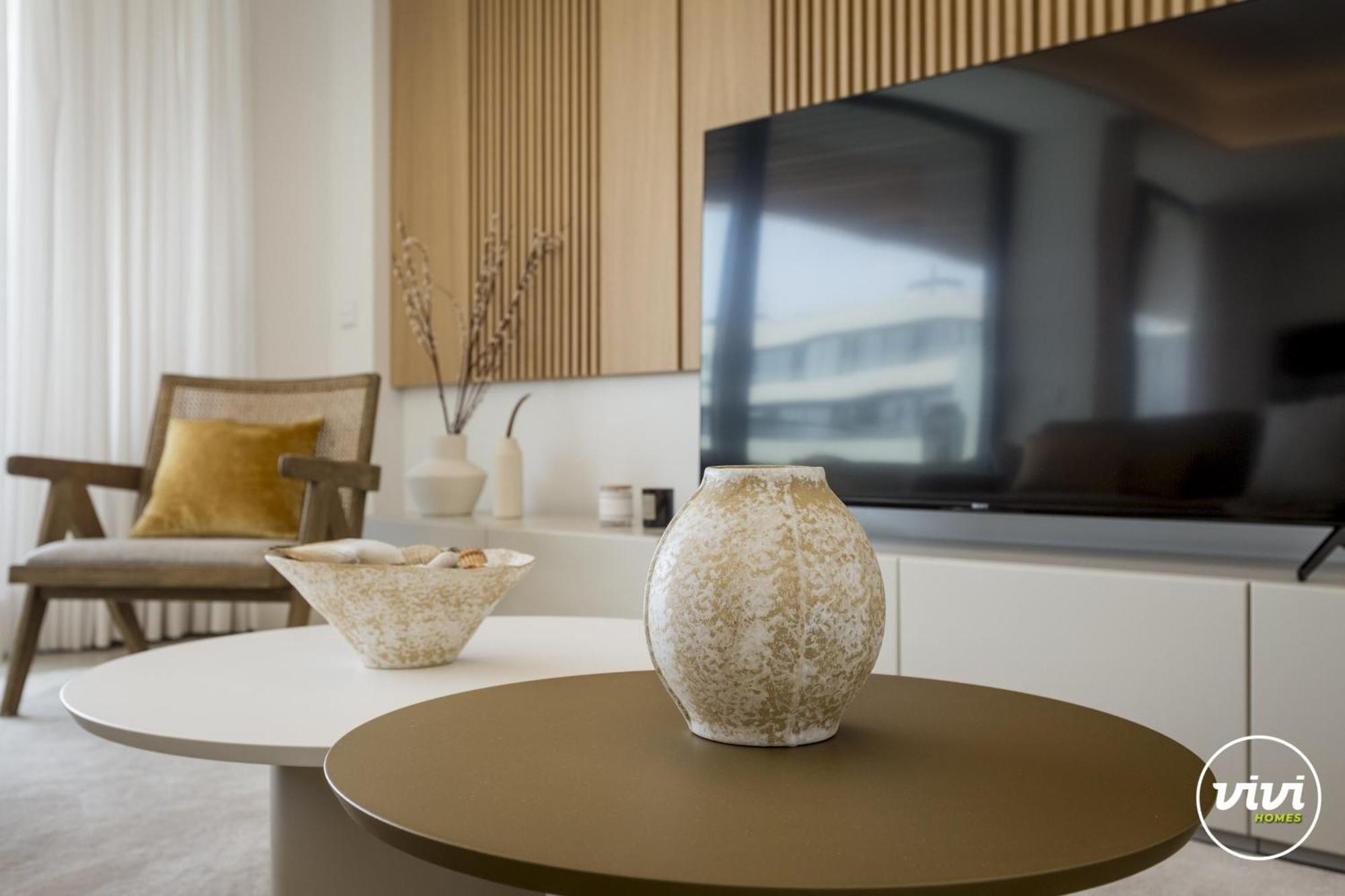 Vivi Homes - Alma Pool, Gym, Sauna, Terrace & Sea View *