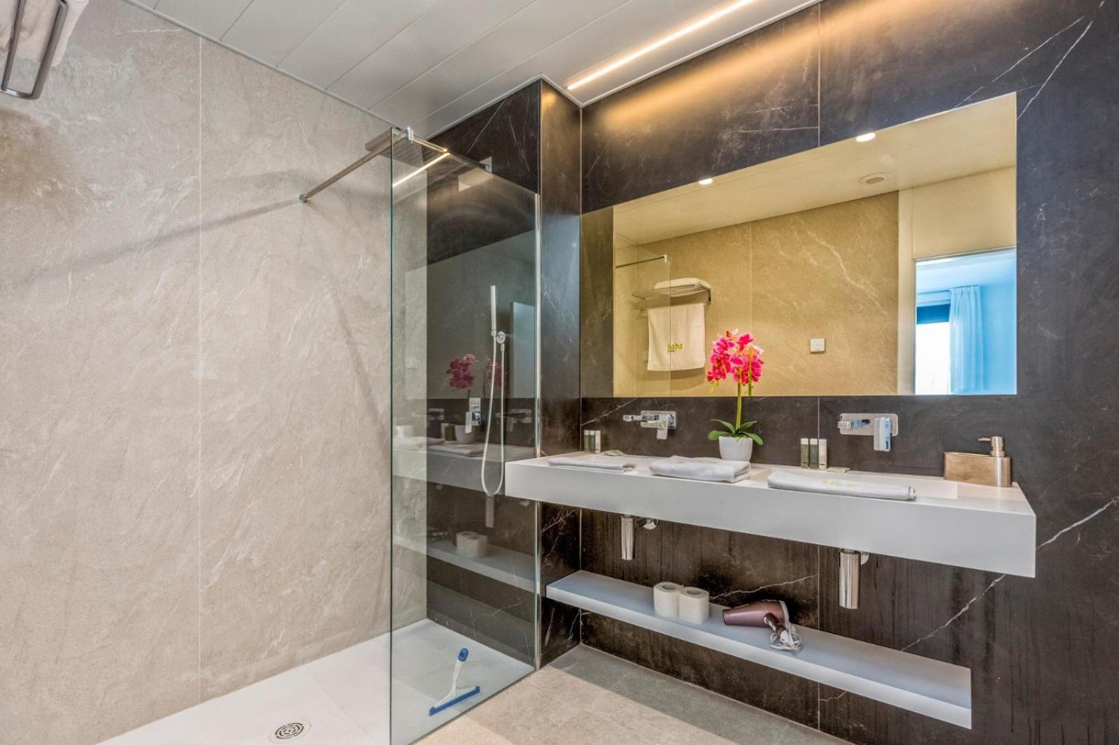 Apartment Vivi Homes - Dali Pool, Sauna, Gym & Sea View