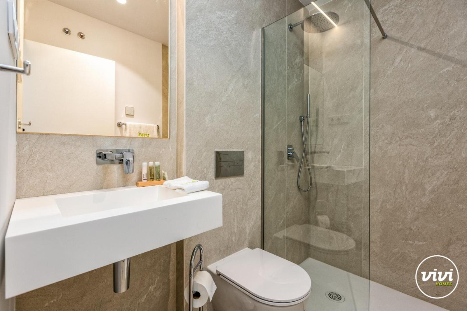 Vivi Homes - Bambu Pool, Gym, Sauna & Beach Torremolinos