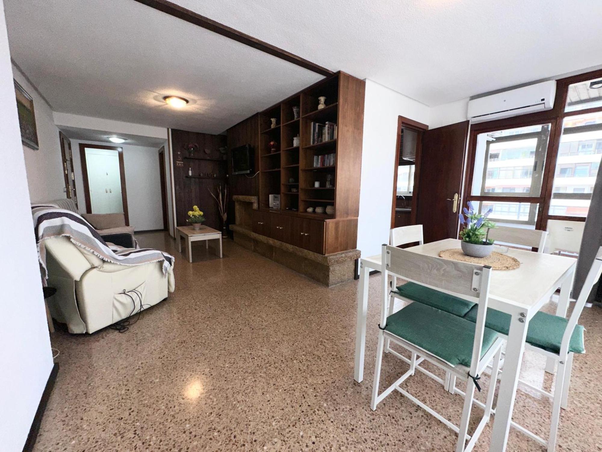 Apartment Nog - La Nogalera, 2 Dorm, 2 Banos, Terraza, Piscina, Wifi Torremolinos