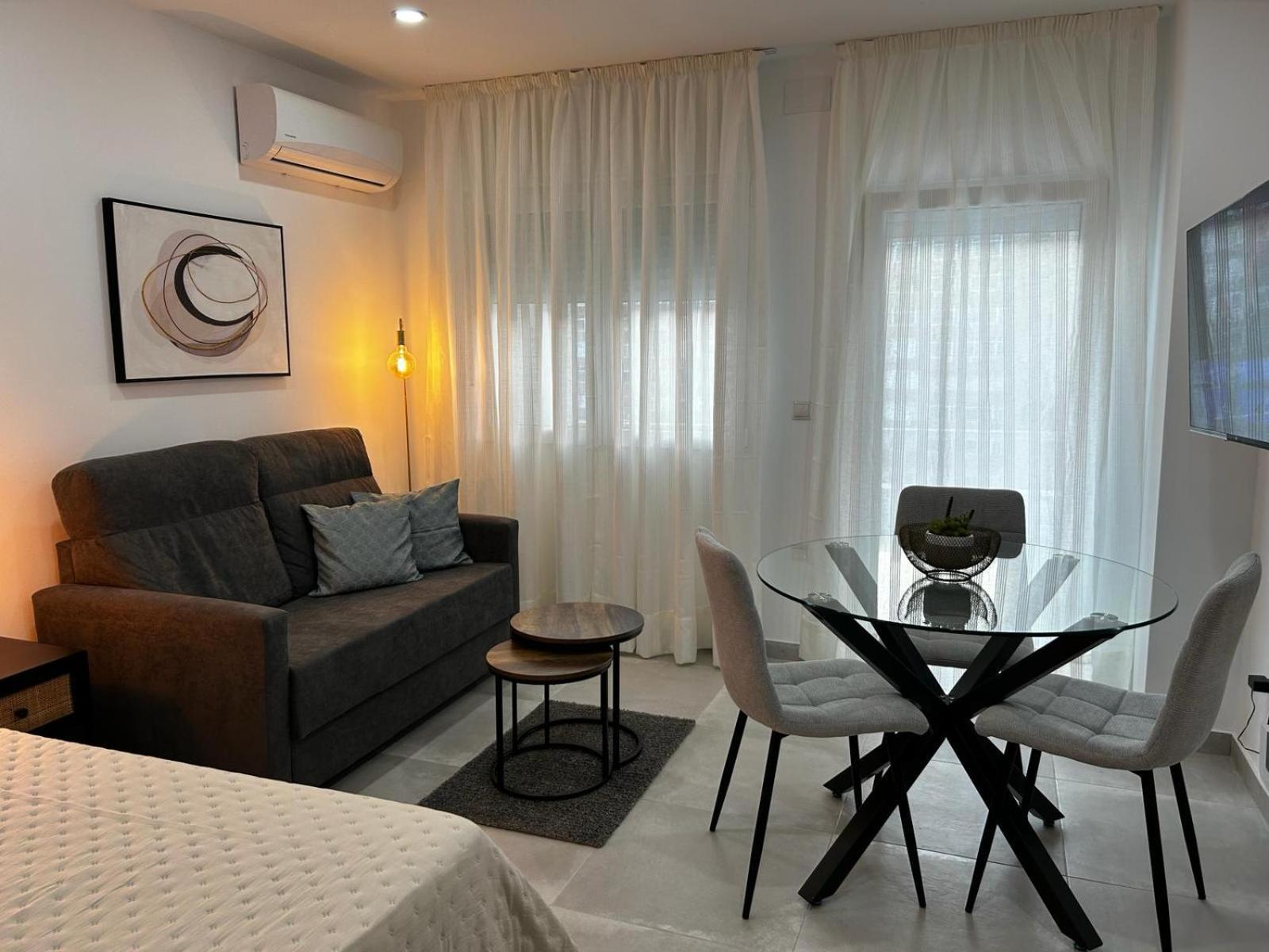 Ver64 - Nuevo, Reformado 100, Terraza, Wifi, Playa A 600 Metros, Centro A 300 Metros