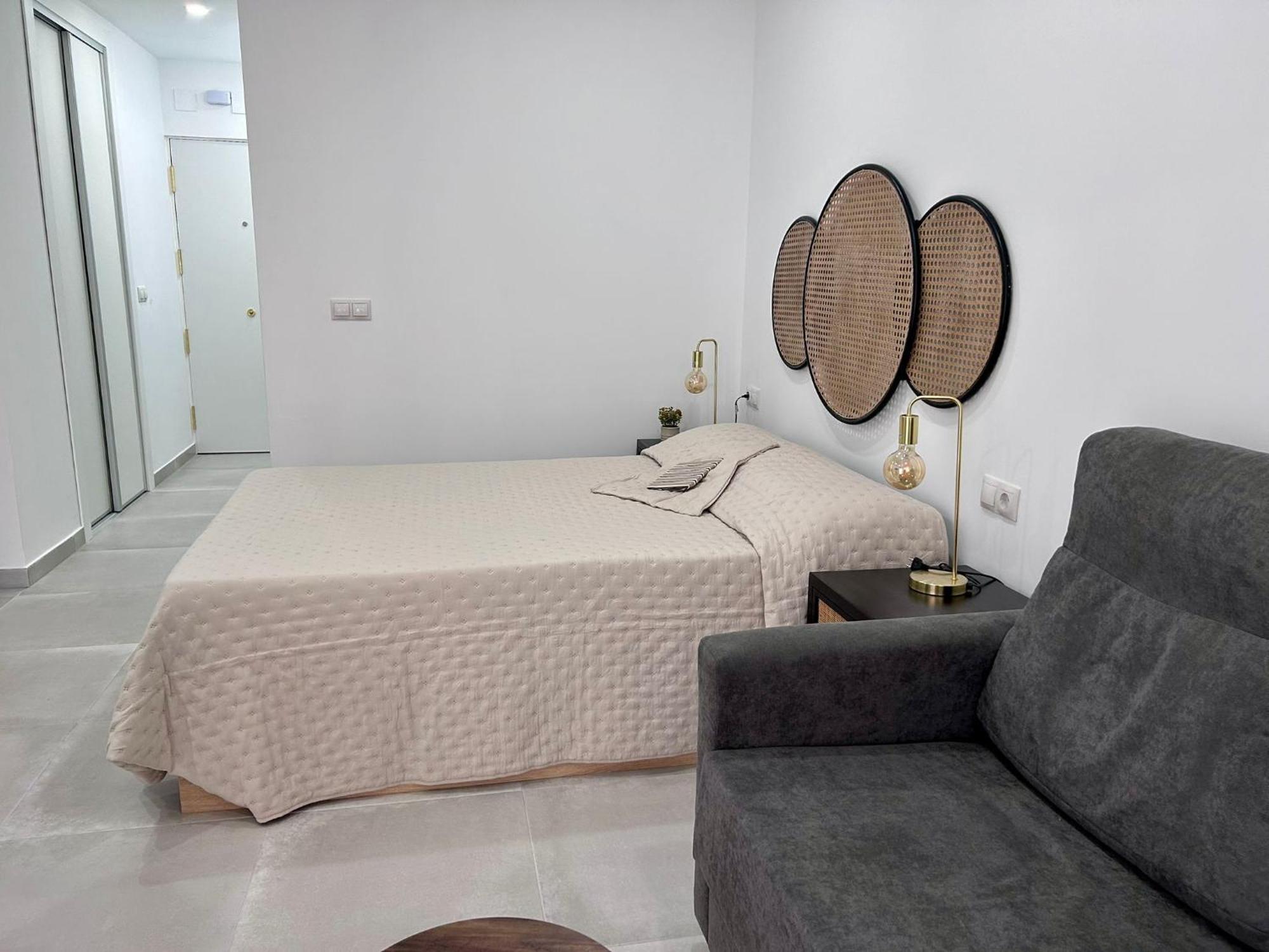 Ver64 - Nuevo, Reformado 100, Terraza, Wifi, Playa A 600 Metros, Centro A 300 Metros Apartment Torremolinos