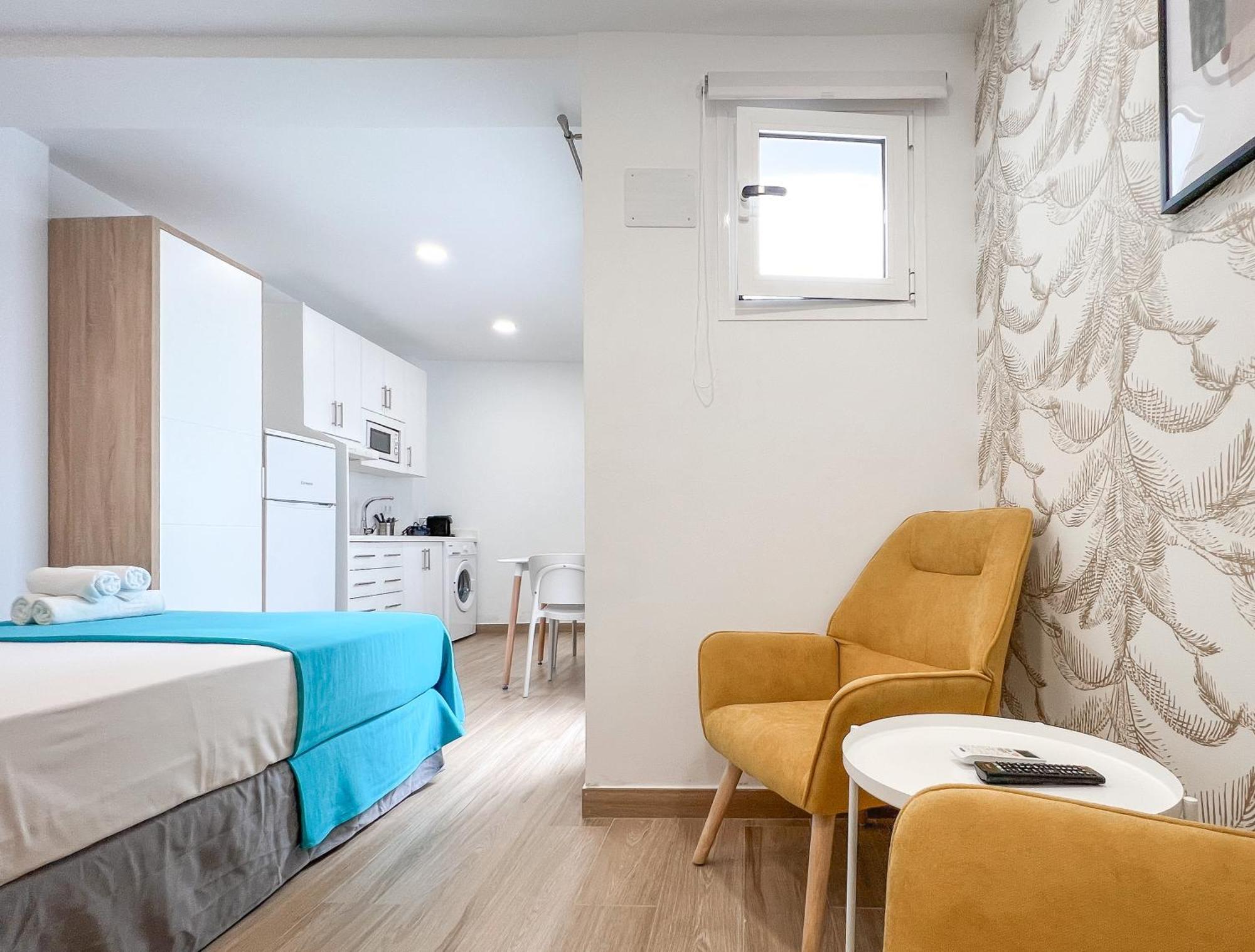 Sunsands Studio 1ºb Playa76 Carihuela Torremolinos