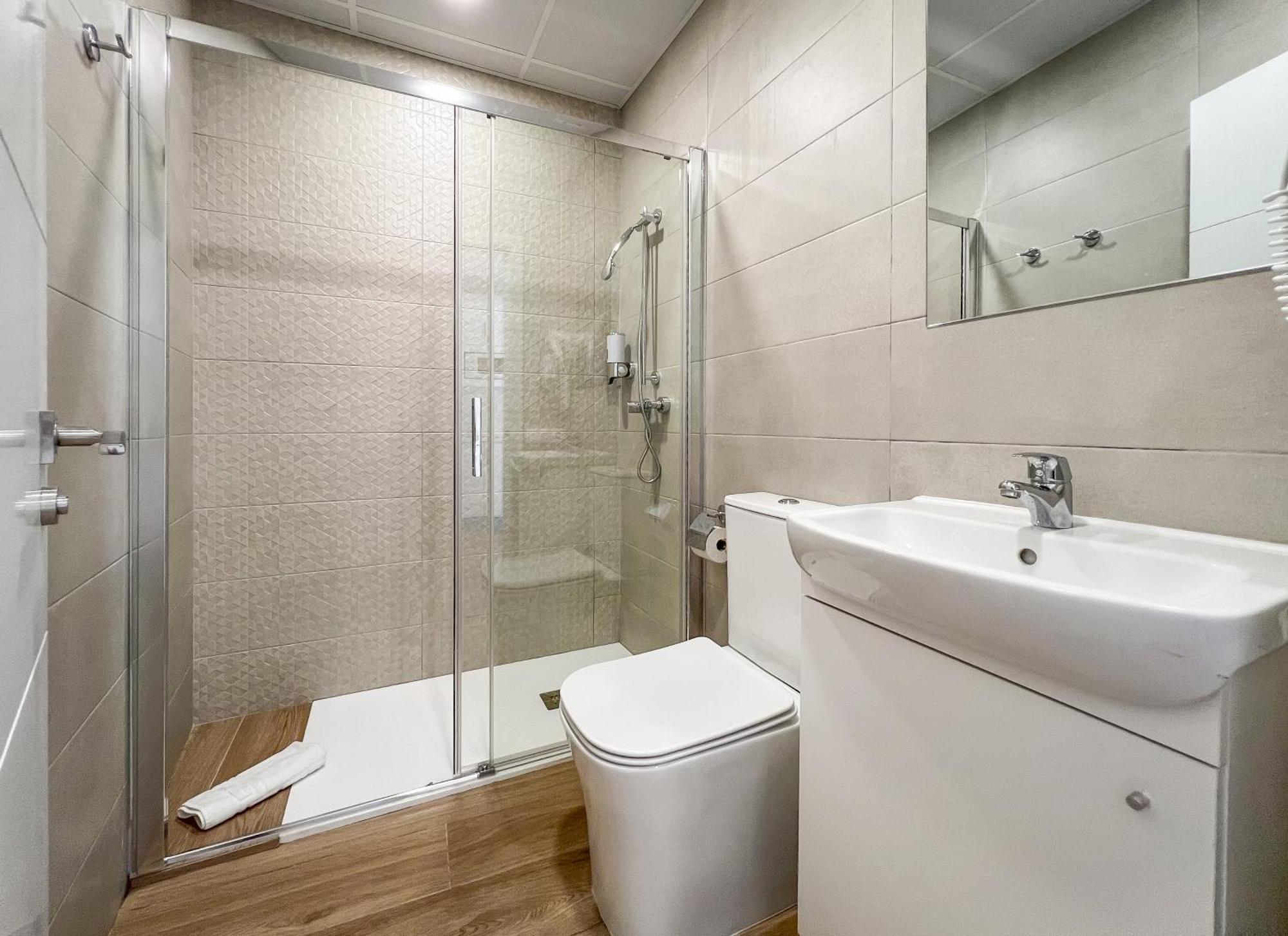 Sunsands Studio 1ºb Playa76 Carihuela * Torremolinos