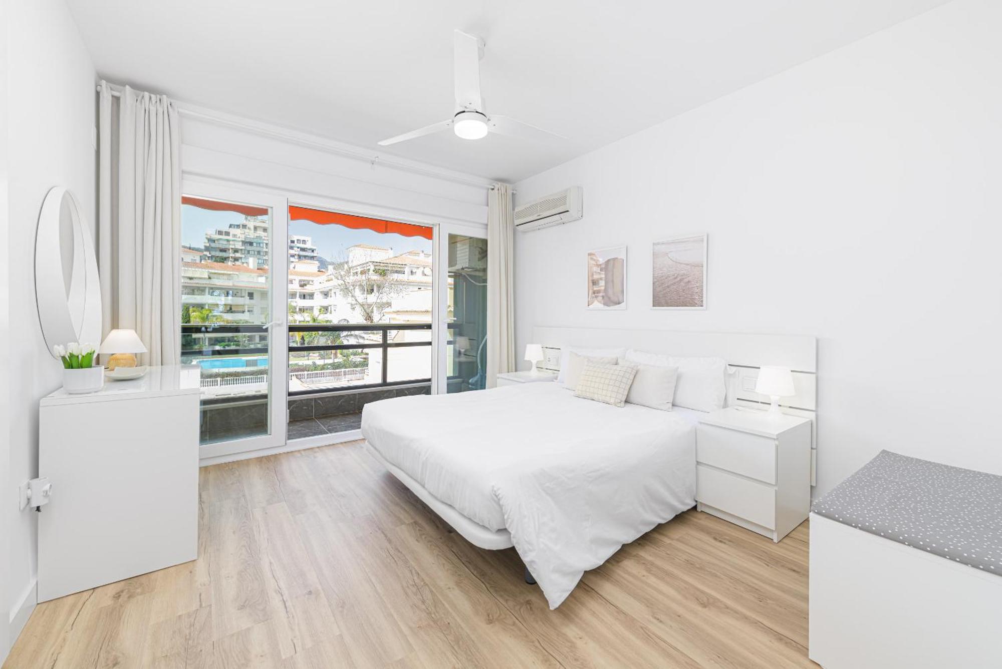 Amazing Carihuela View & Parking Appartement Torremolinos