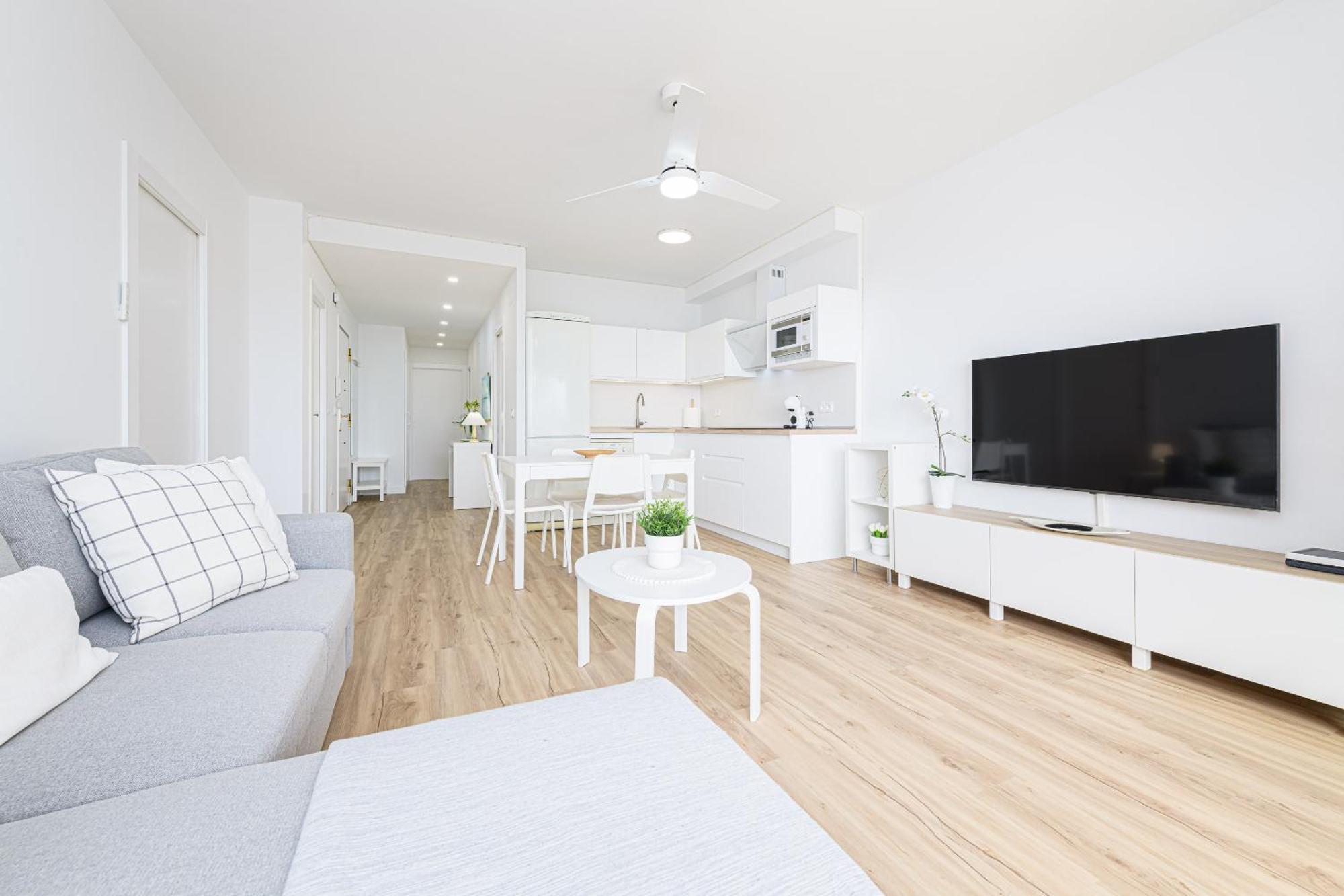 Amazing Carihuela View & Parking Appartement *
