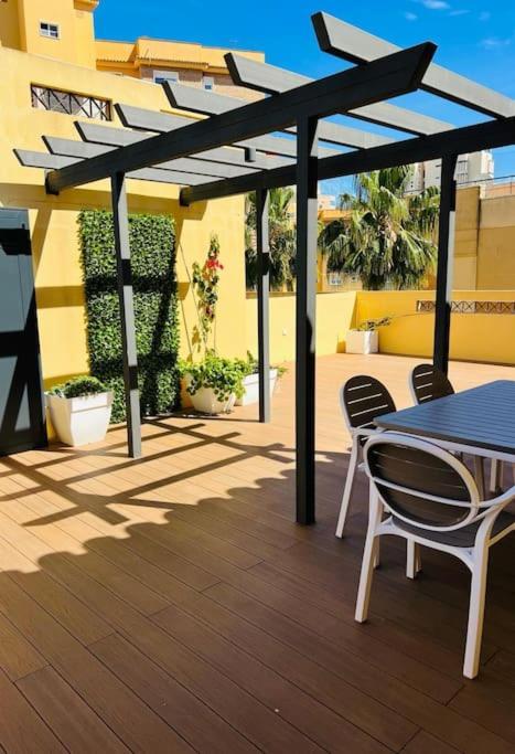 Apartamento Penthouse, Solarium Sunshine & Pool *