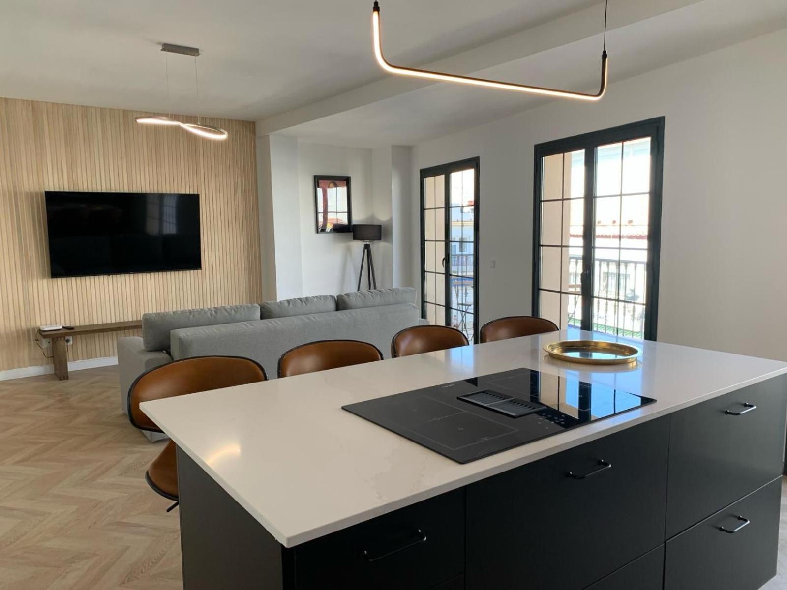 Apartment House Of Maximus - High Standing - Centre 90m2 Torremolinos