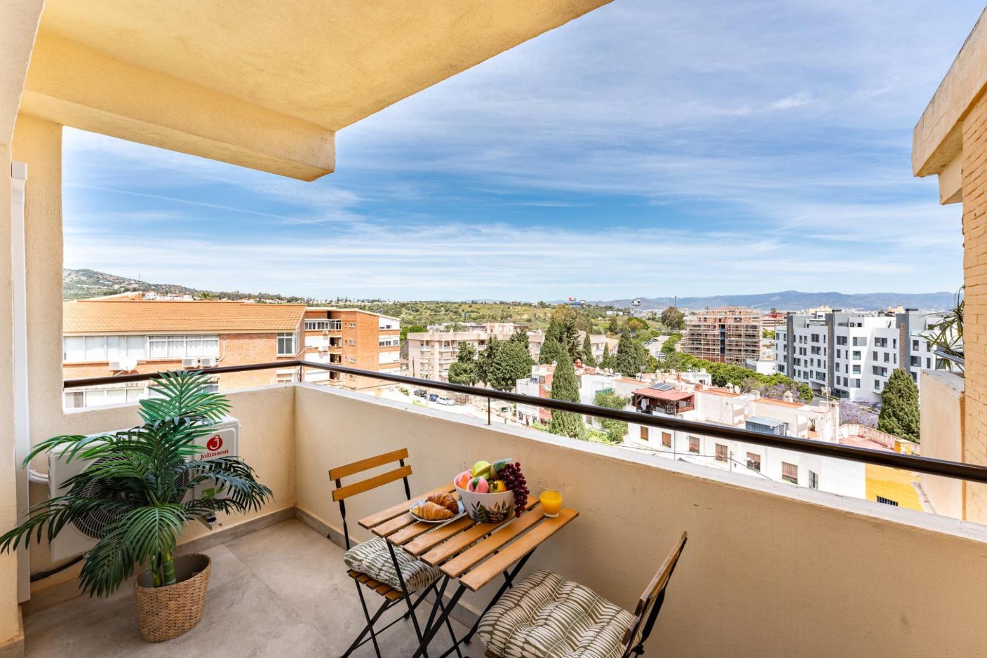 Sunrise Haven, Spacious, Bright, Pool, Terraces Appartement