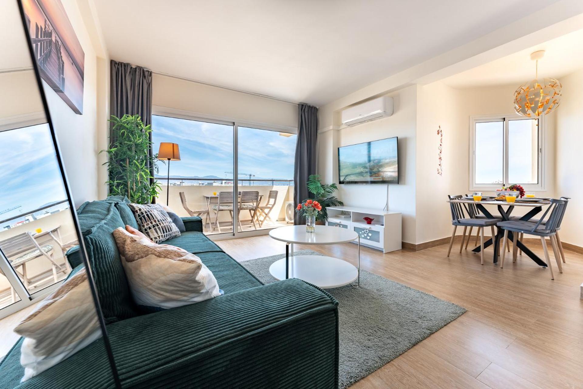 Appartement Sunrise Haven, Spacious, Bright, Pool, Terraces *