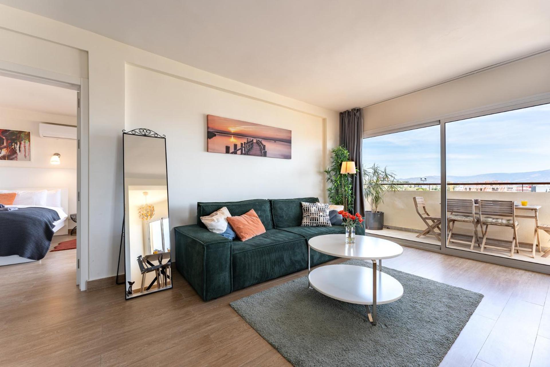 Sunrise Haven, Spacious, Bright, Pool, Terraces Appartement *
