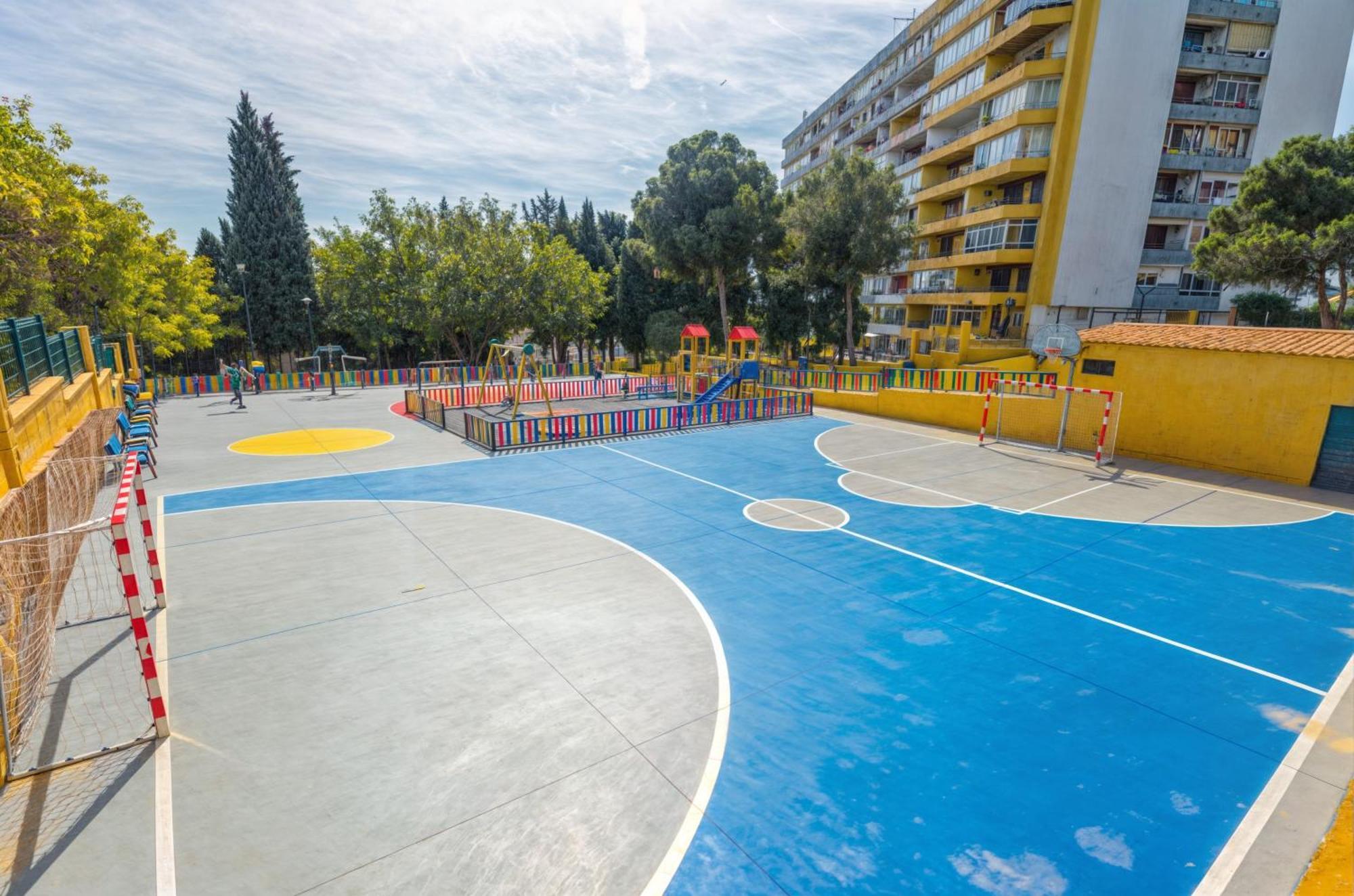 Apt. Colina De Mar- Coastal Retreat Near The