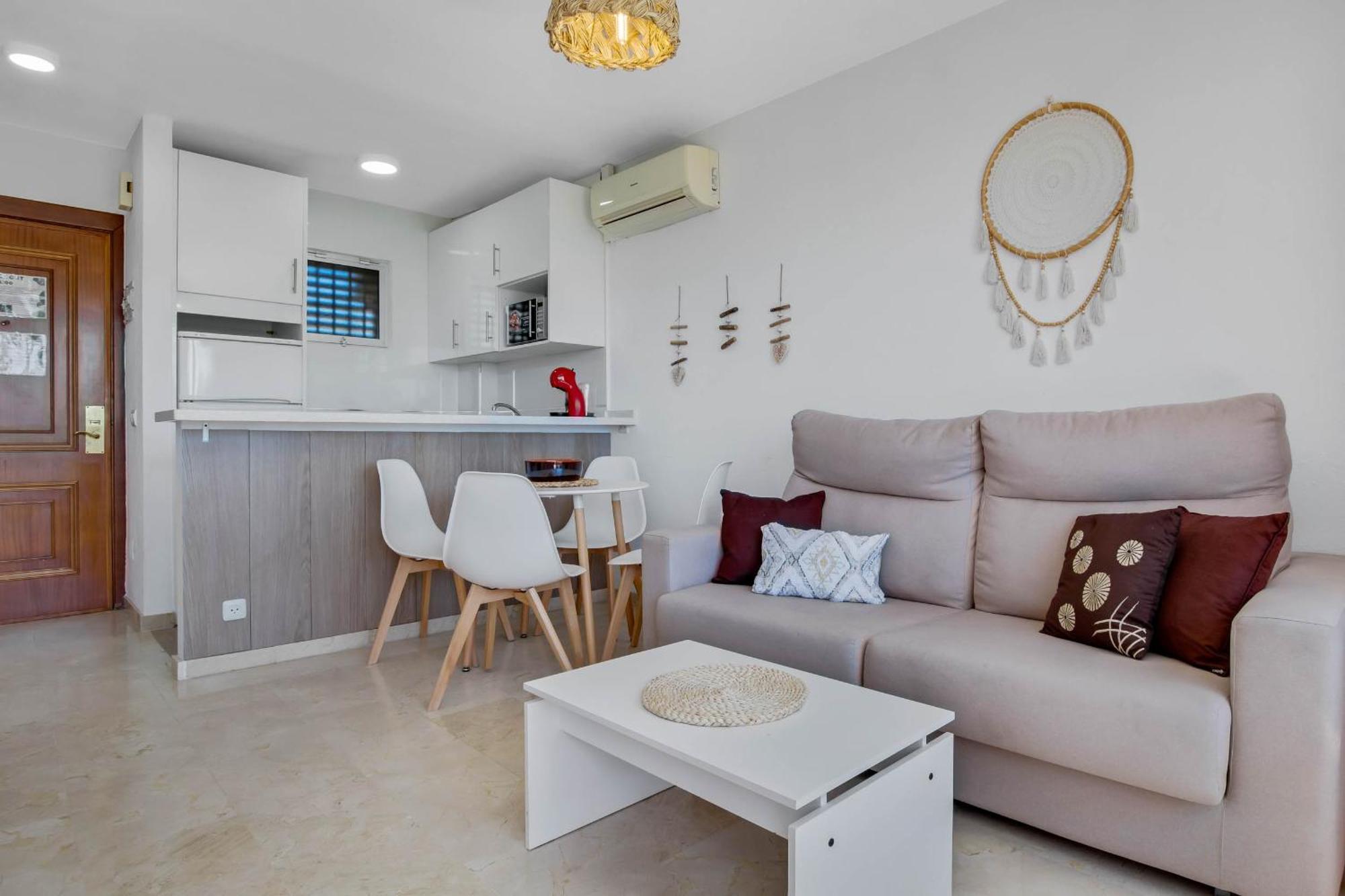 Vistamarina 403a By Ivi Real Estate Apartment *