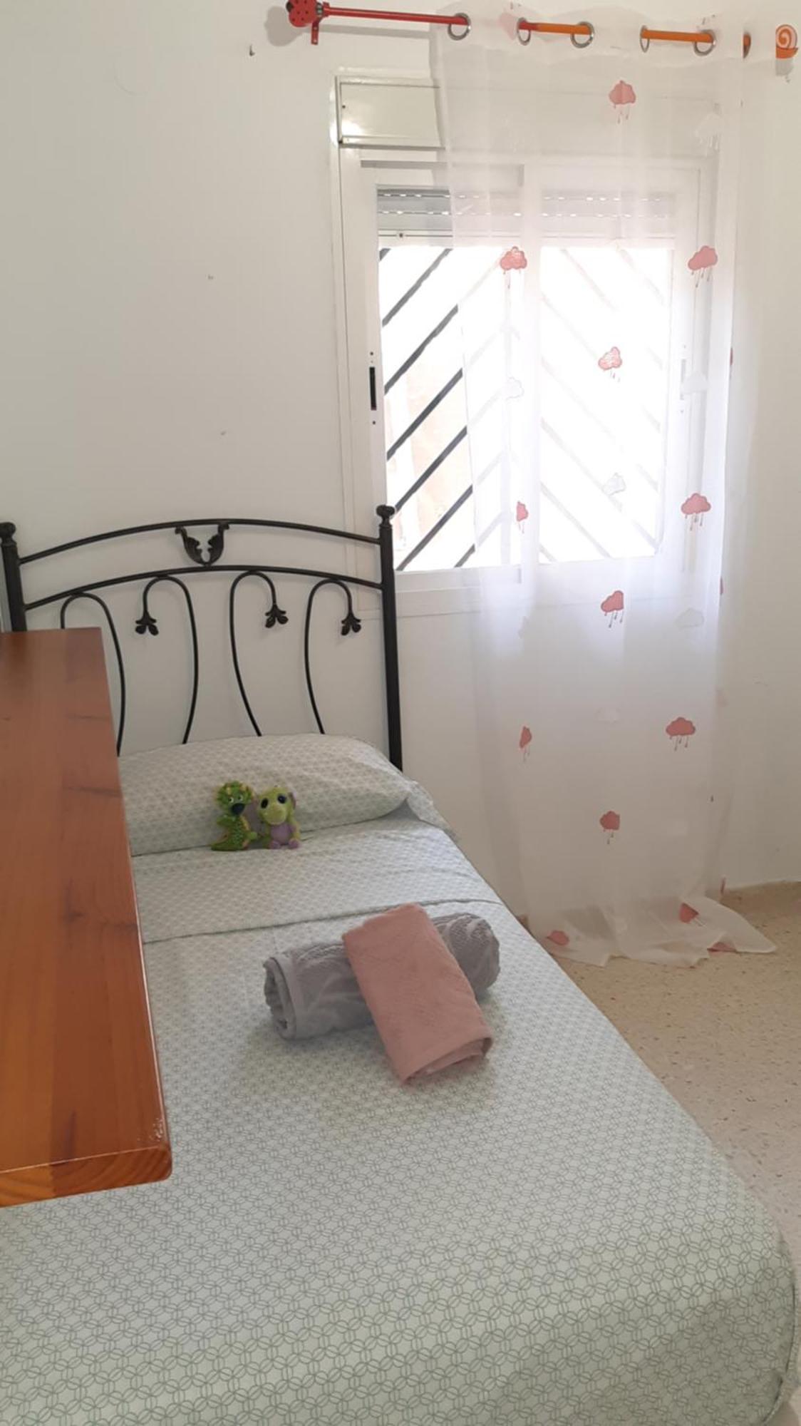 Relax In The Terrace! 4 Bedrooms - Huge Private Terrace - Swimming Pool - Walking Distance To The Beach! Apartment *