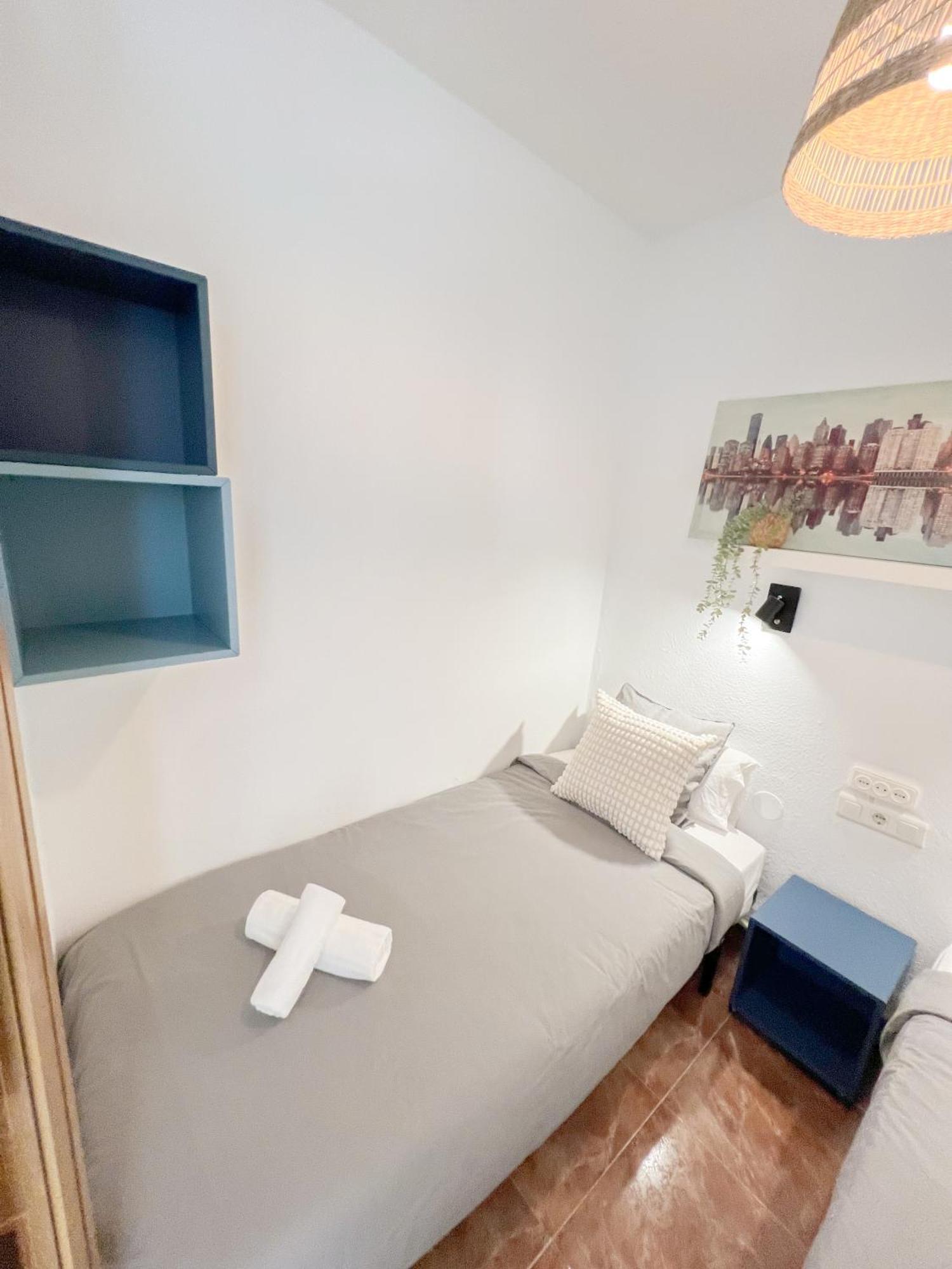 Cozy & Bright Flat Centre * Torremolinos