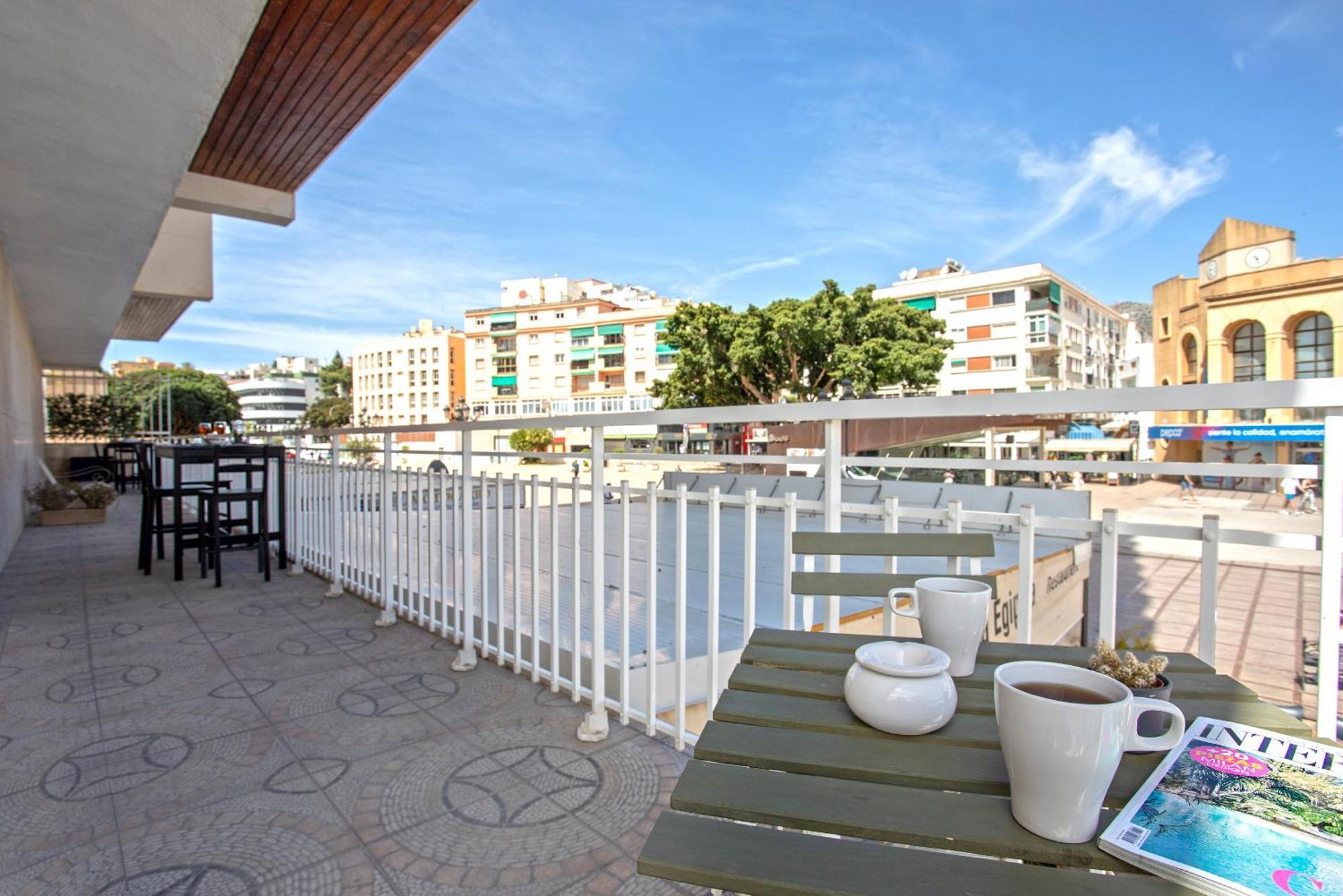 Precioso Con Terraza En La Nogalera By Rent Me Apartment Torremolinos
