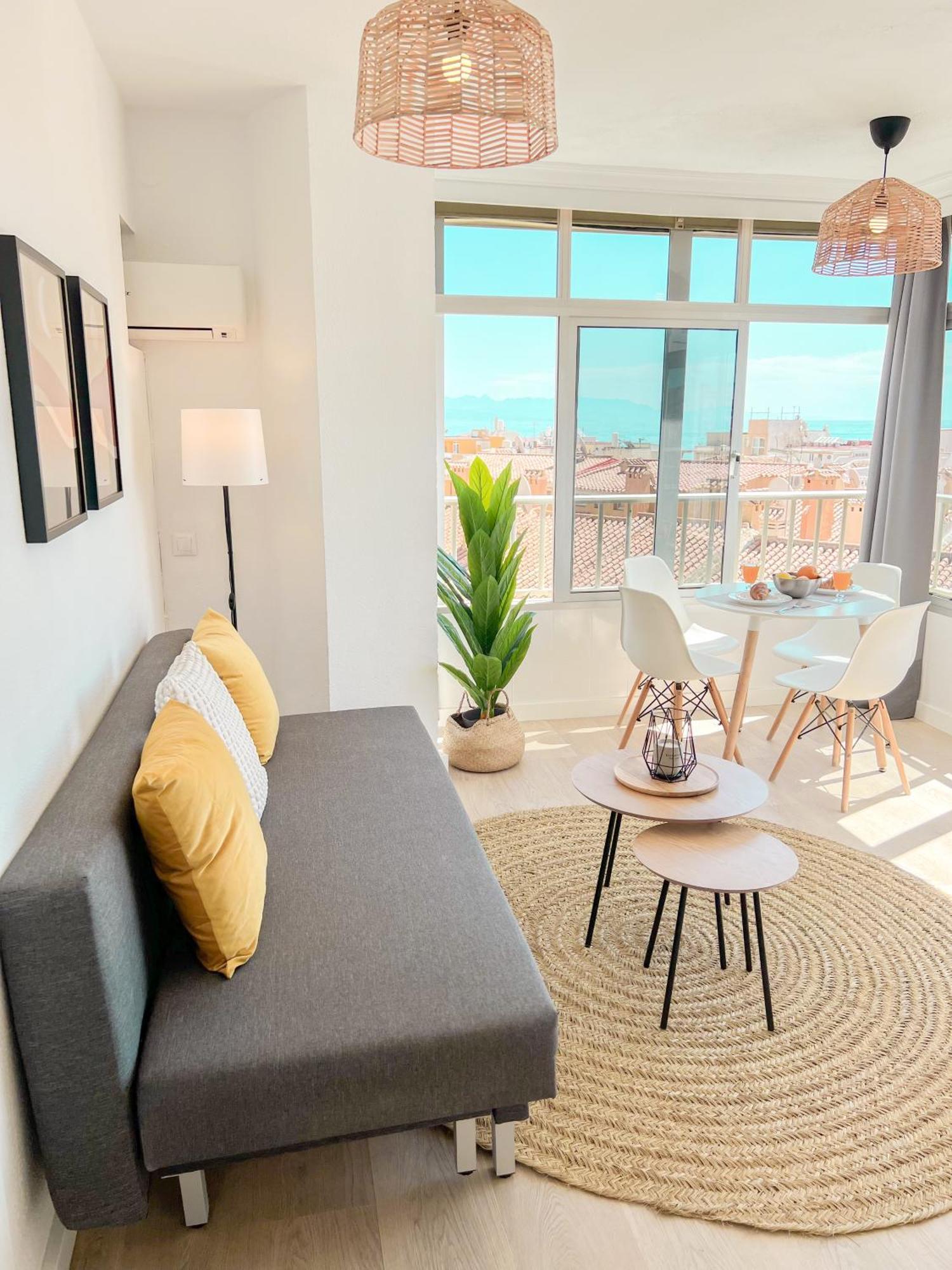 Palm Aparment Sea Views