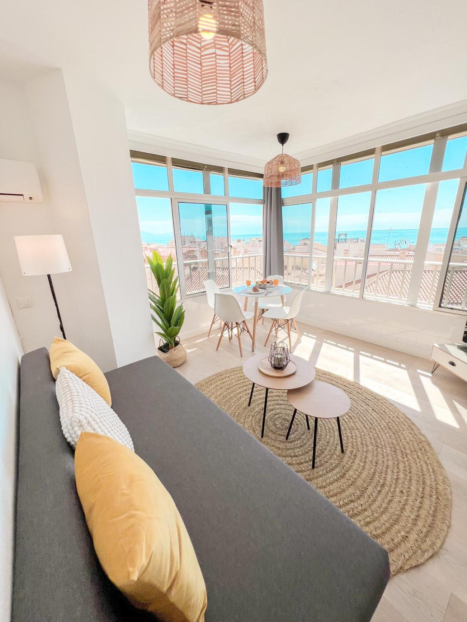 Palm Aparment Sea Views * Torremolinos