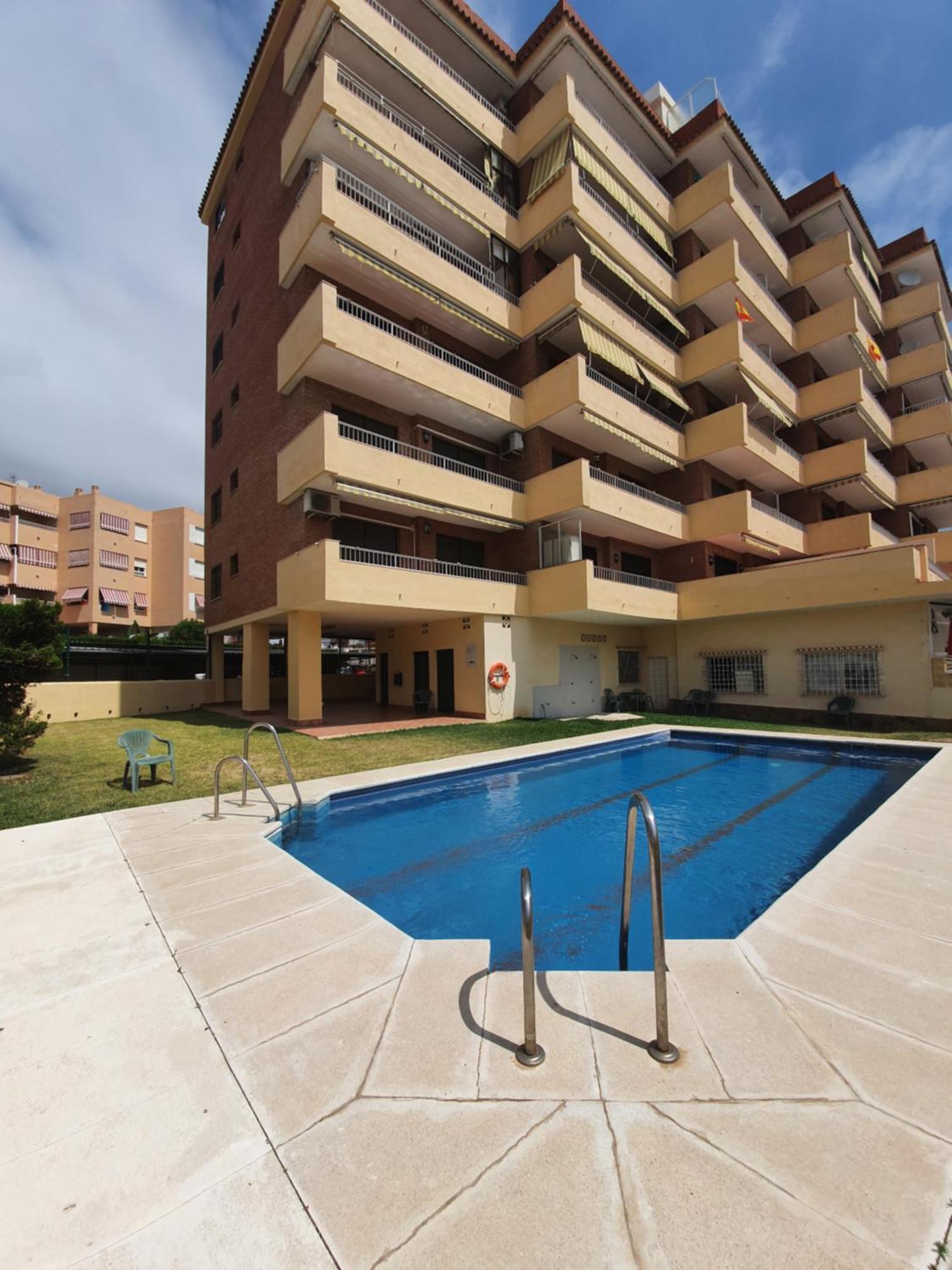 La Carihuela A 150 Metros De La Playa Con Espectaculares Vistas *