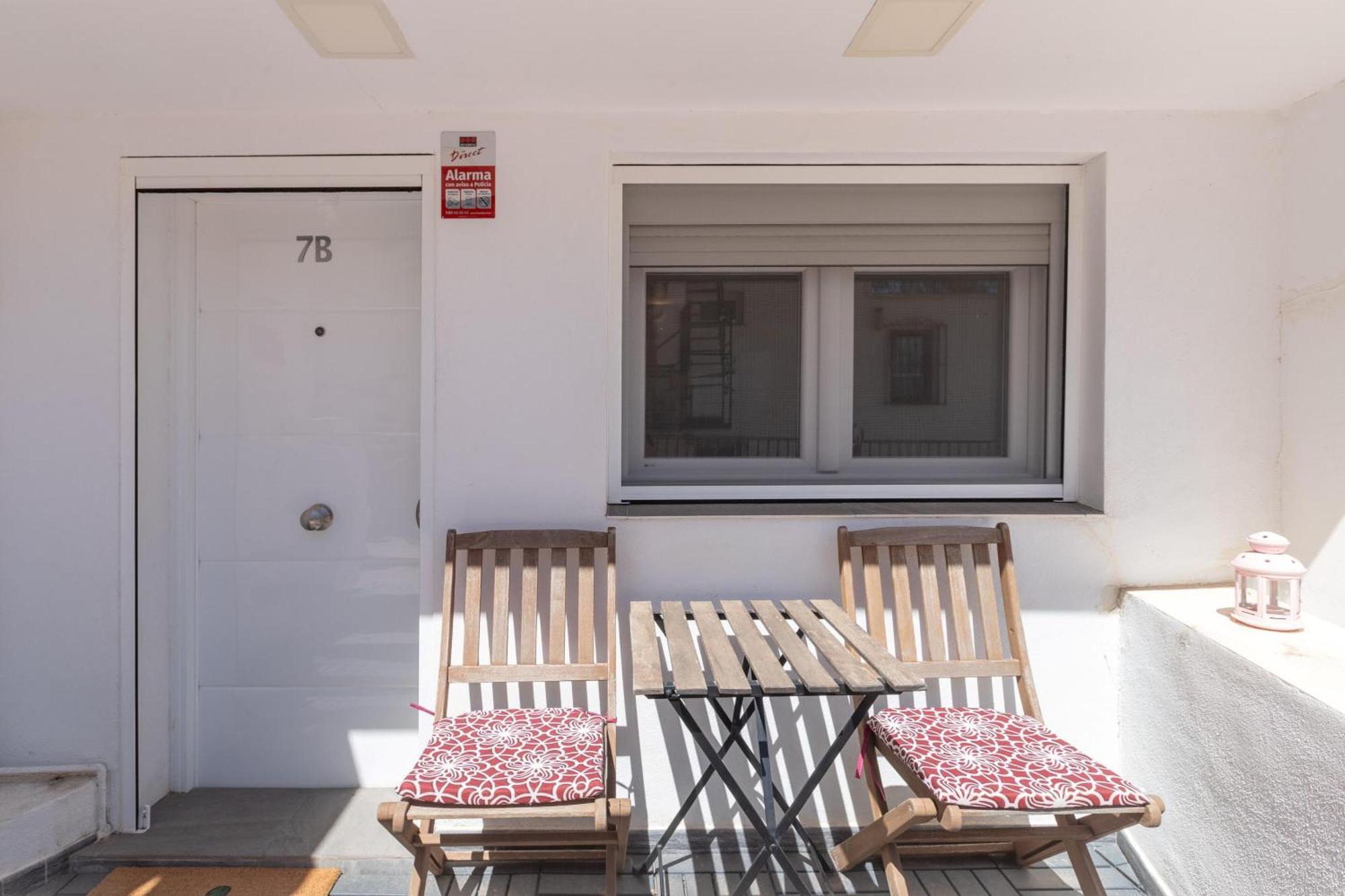 Alto Del Pinar Apartment *
