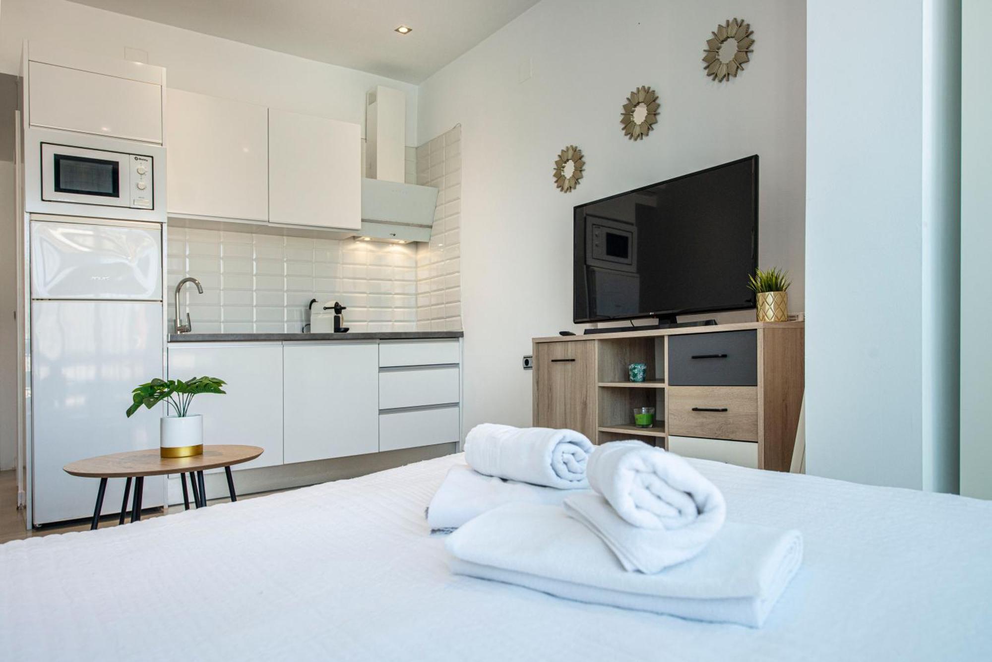Estudio En Con Piscina Apartment *