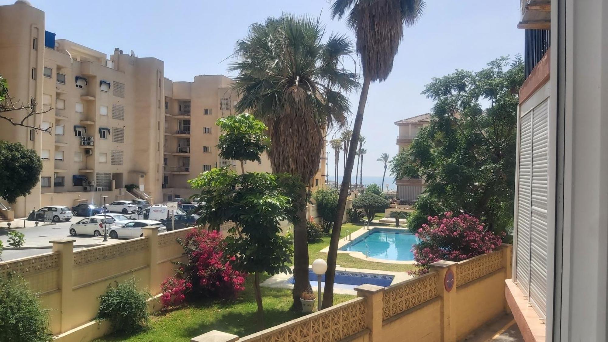 Del Parque Flats Playamar Apartment