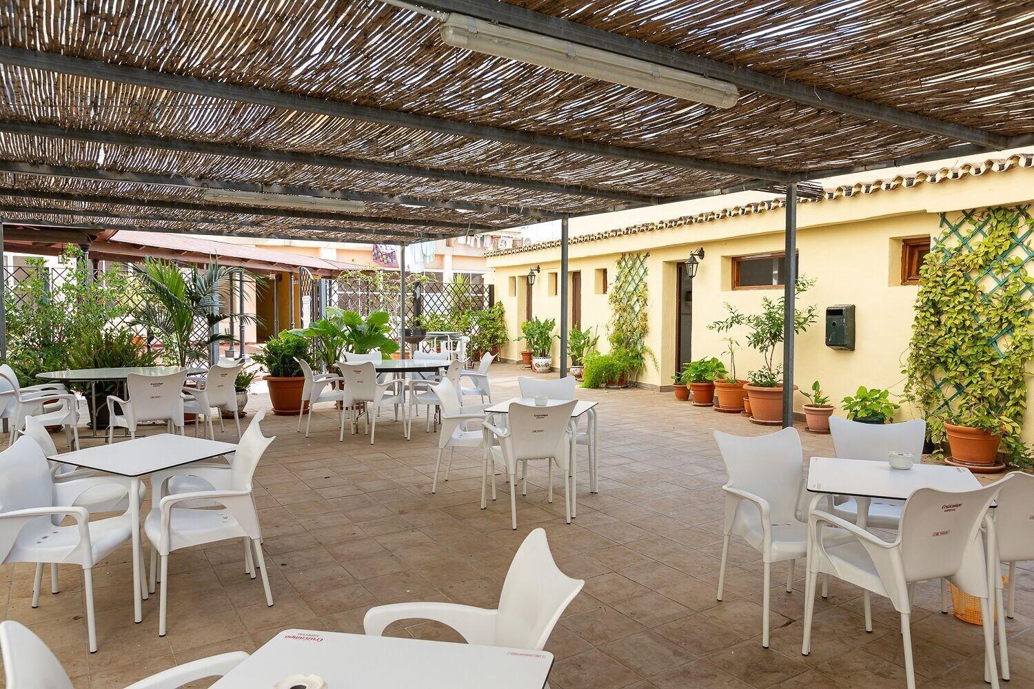 Verdiales Sunset Terrace. Balcony , Seasonal Pool And Great Views.
