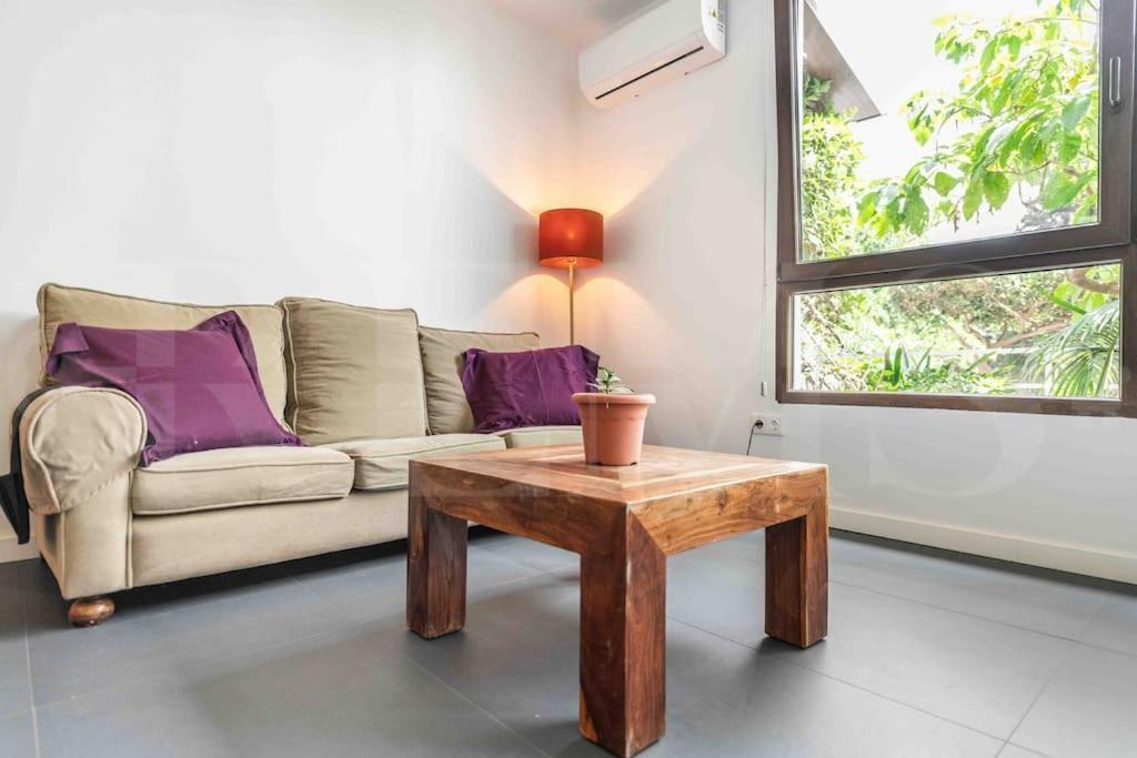 Swimming Pool & Terrace Near The By Rems Apartment *