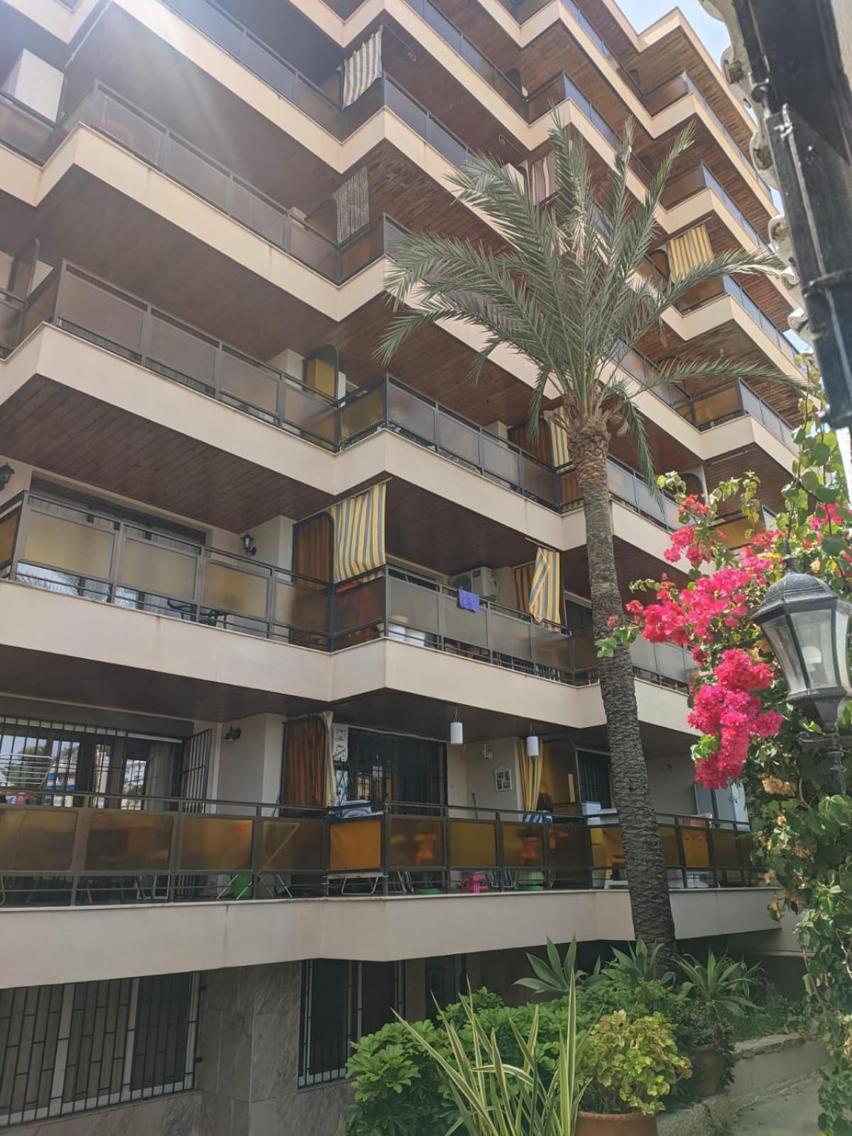 2 Minutos A La Playa Y Piscina- La Carihuela Torremolinos