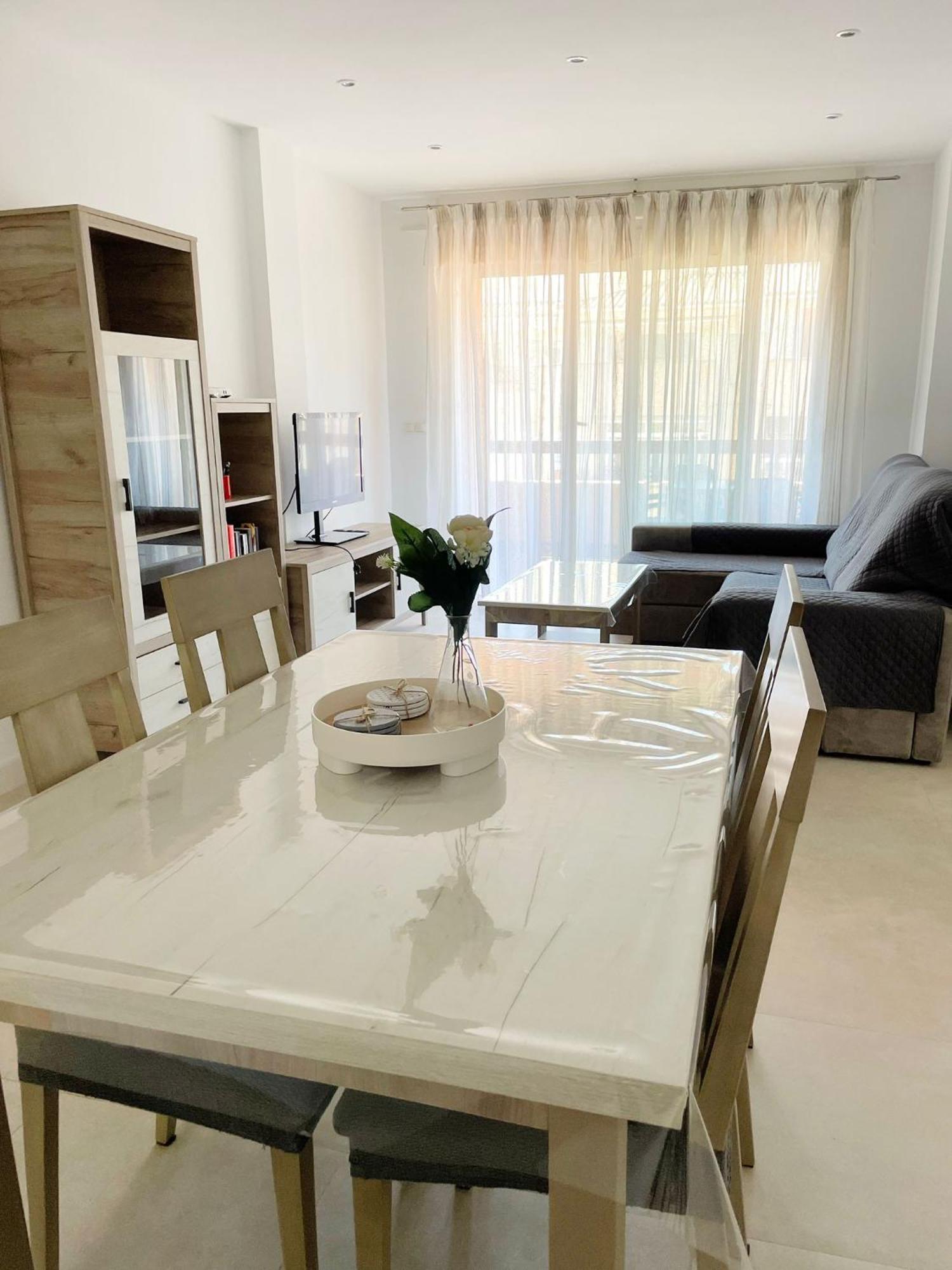 Amplio Apartamento En By Bebalmy Apartamento Torremolinos