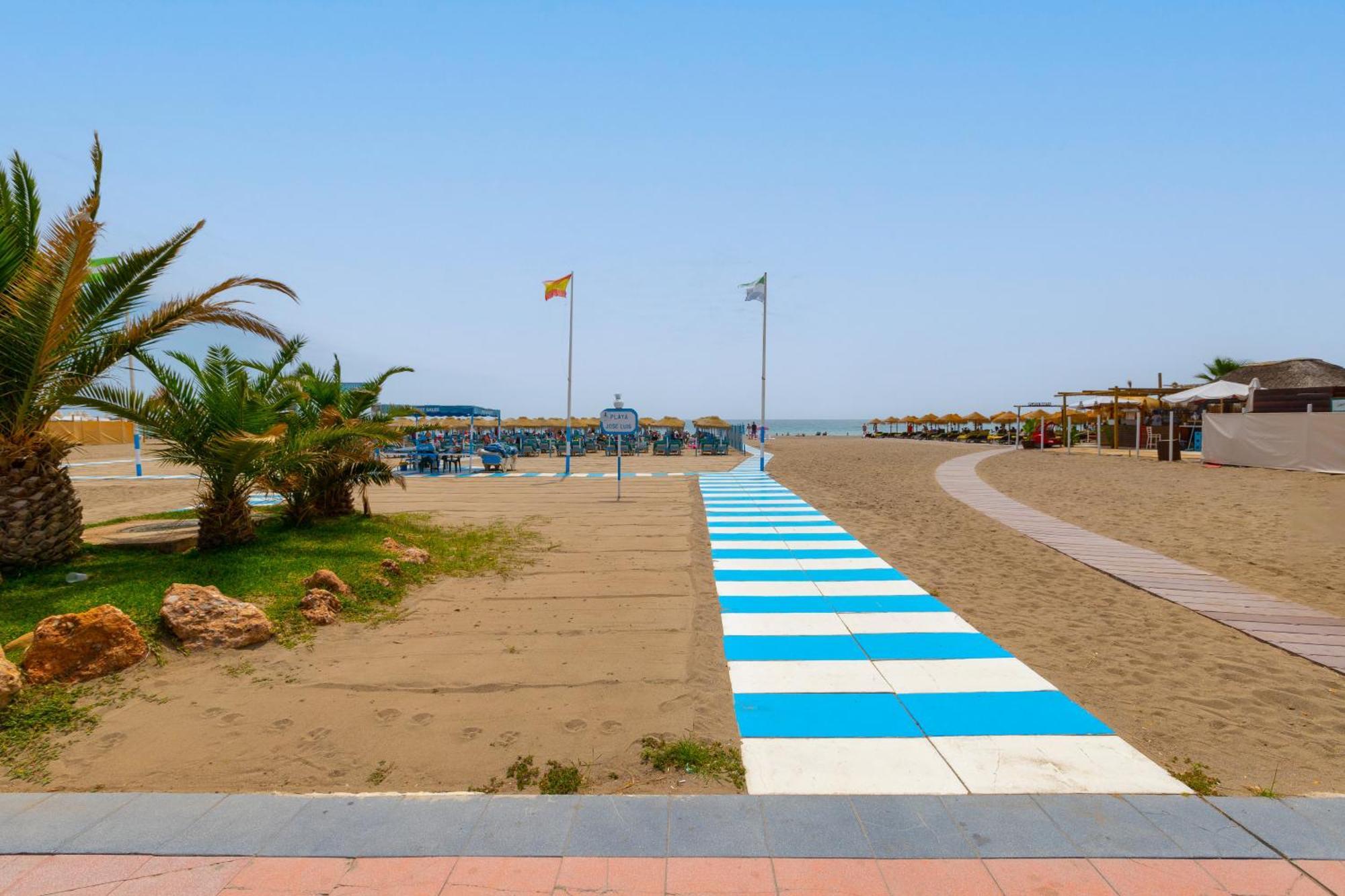 Sun & Beach *