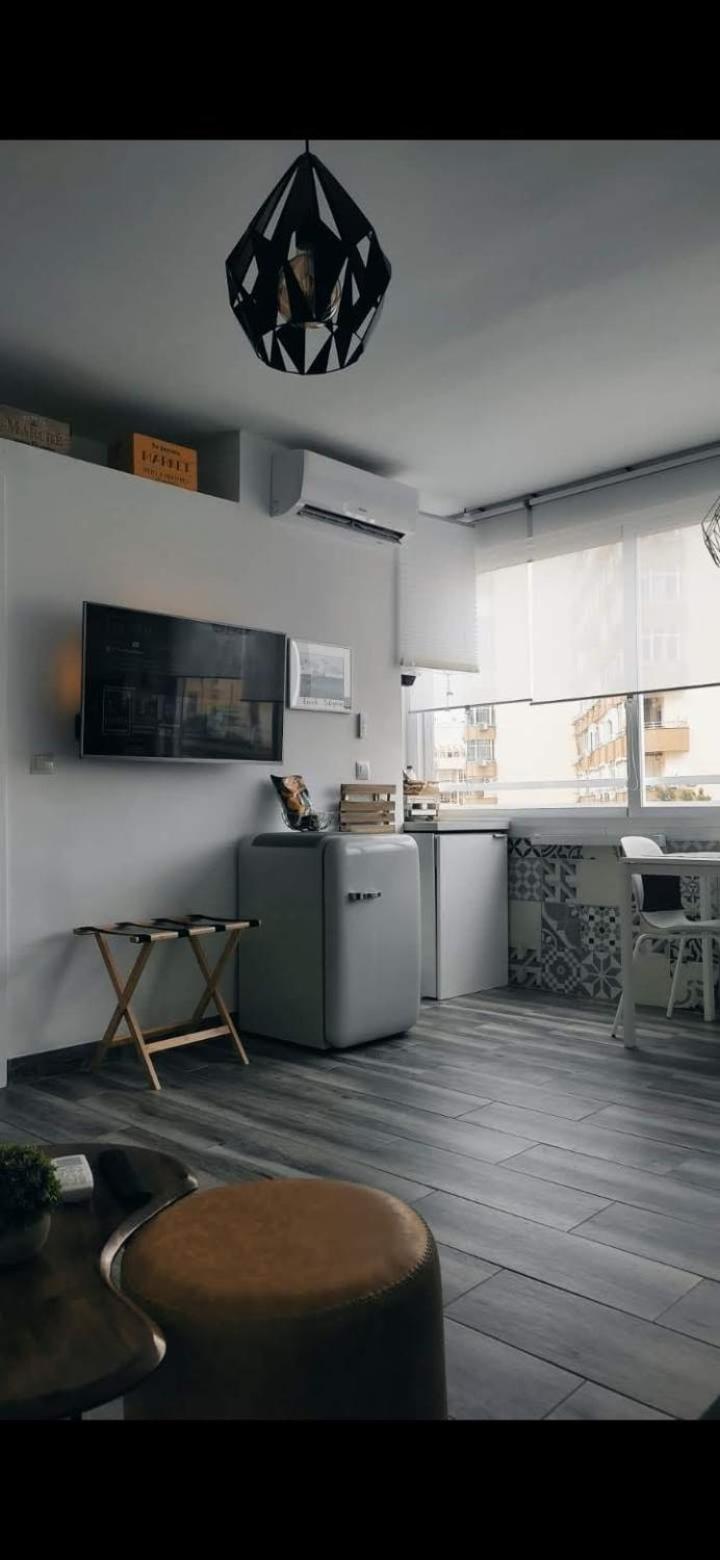 Torremolinos Suite Apartment