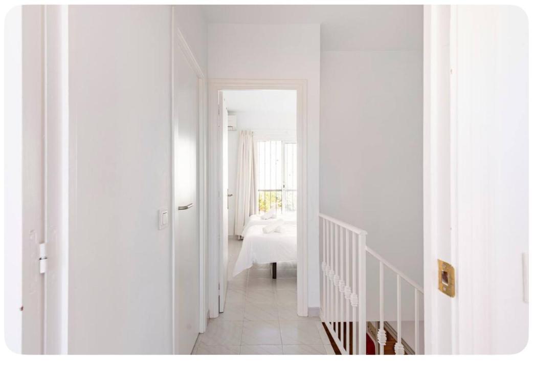 La Casa En La Carihuela Playa A 3 Minutos A Pie Vakantiehuis Torremolinos