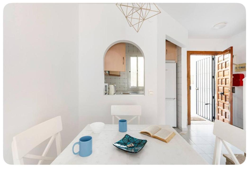 La Casa En La Carihuela Playa A 3 Minutos A Pie Vakantiehuis *