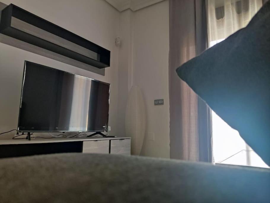 Precioso Piso Cerca De La Playa, Aeropuerto Y Tren Apartment Torremolinos
