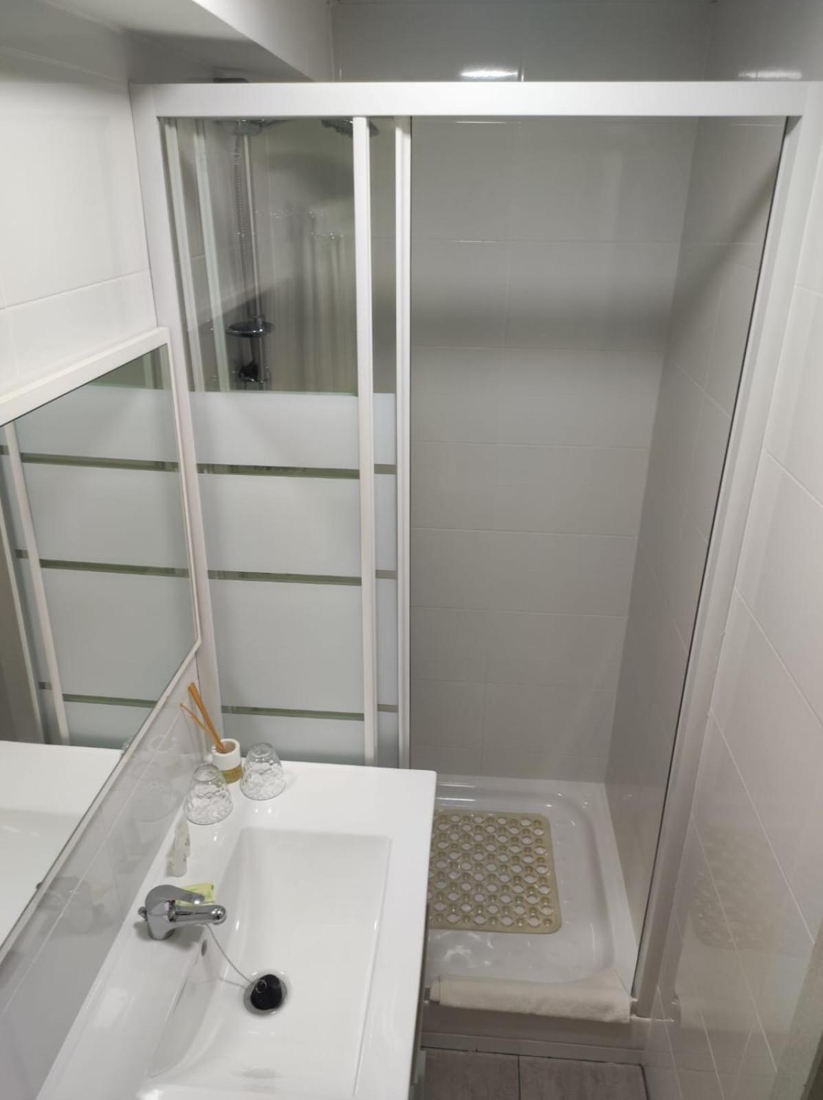 Cozy Inns Apartamento *