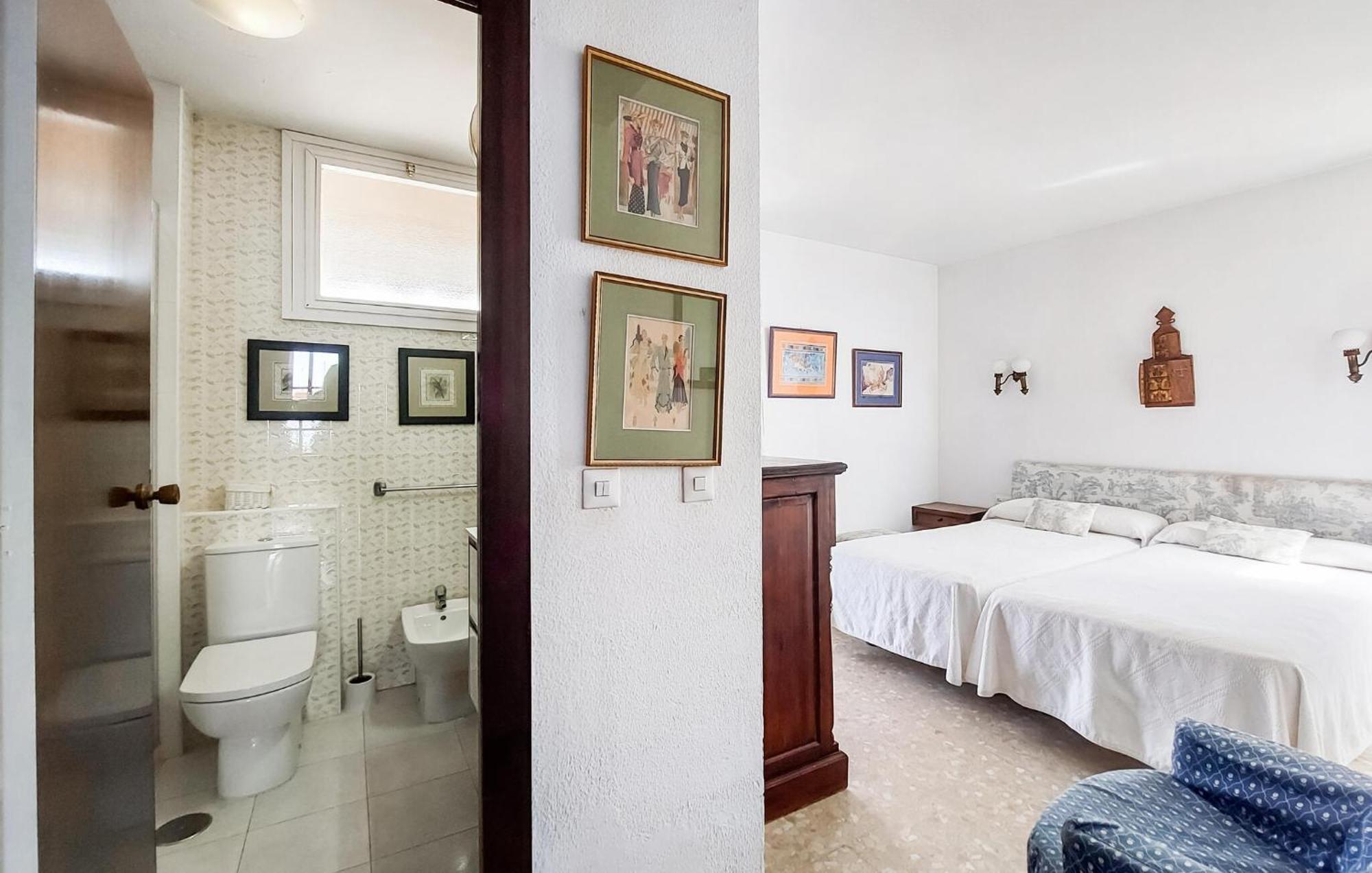 Stunning In With Kitchen Appartement Torremolinos