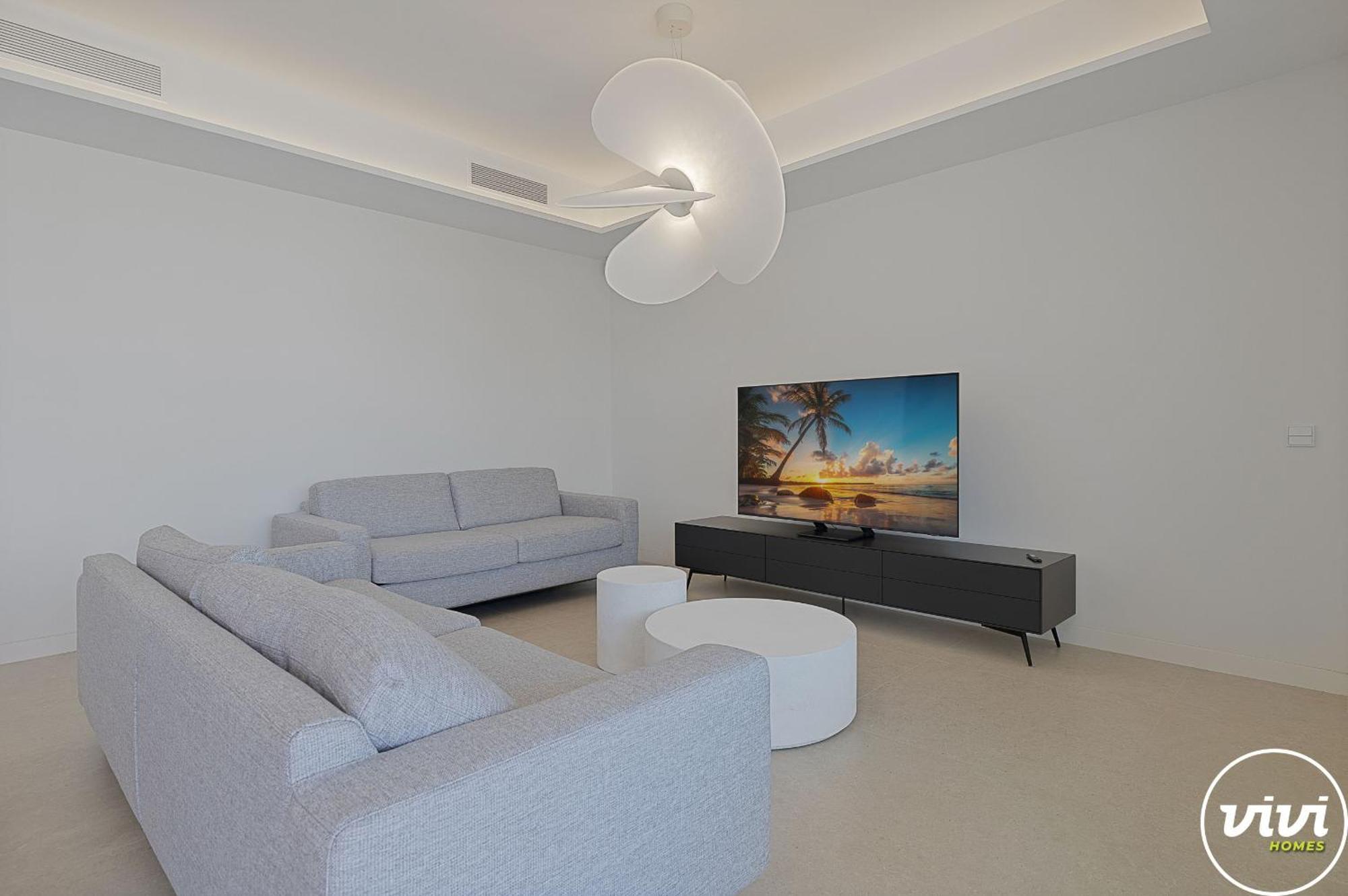 Vivi Homes - Aura Pool, Sauna, Spa, Gym & Sea View