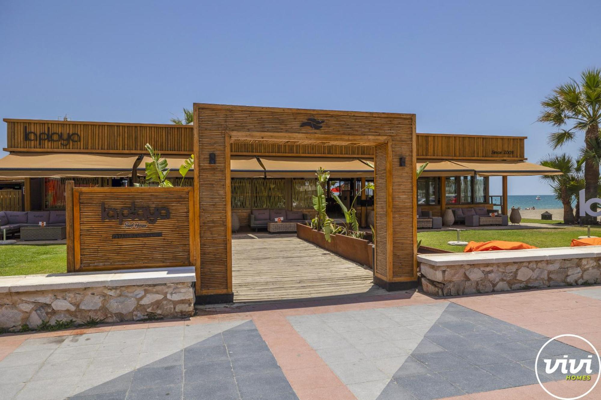 Apartamento Vivi Homes - Aura Pool, Sauna, Spa, Gym & Sea View *