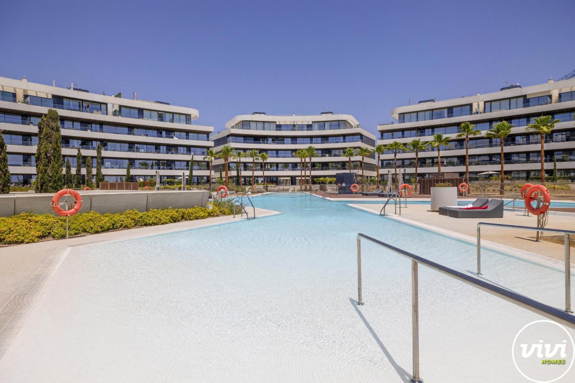 Vivi Homes - Aura Pool, Sauna, Spa, Gym & Sea View *