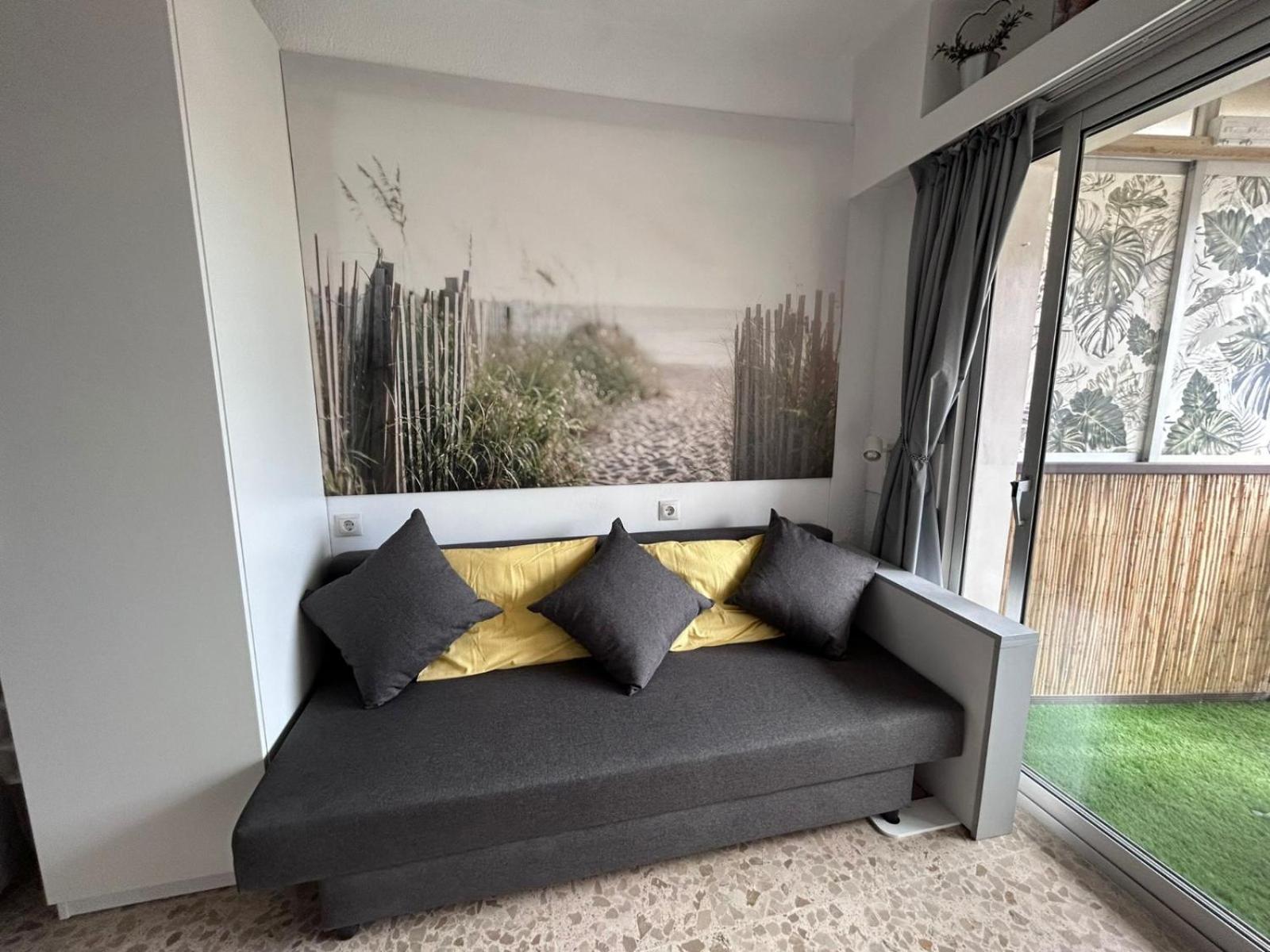 Acogedor Estudio En El Centro De Apartamento *