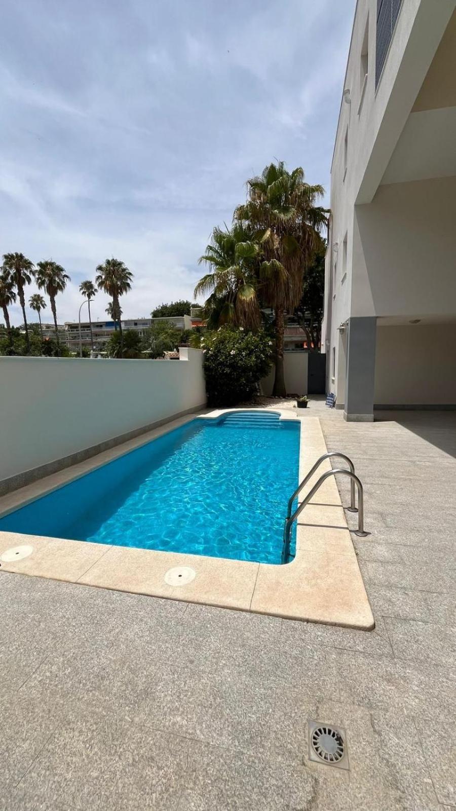 A 30 Metro De La Playa Con Piscina Y Garaje En La Carihuela Apartment Torremolinos