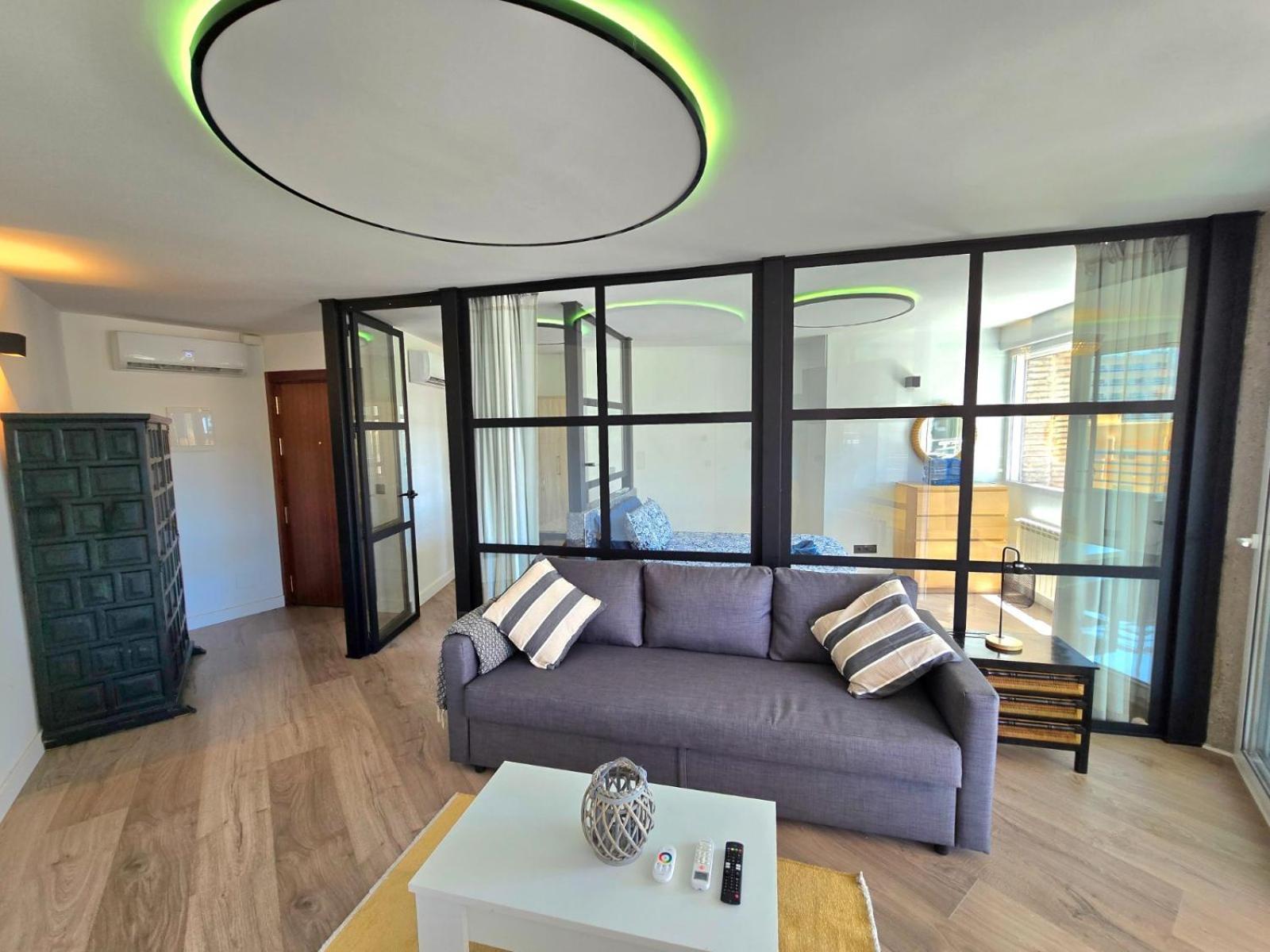 Appartement Crystal Elegance City Center With Seasonal Pool *
