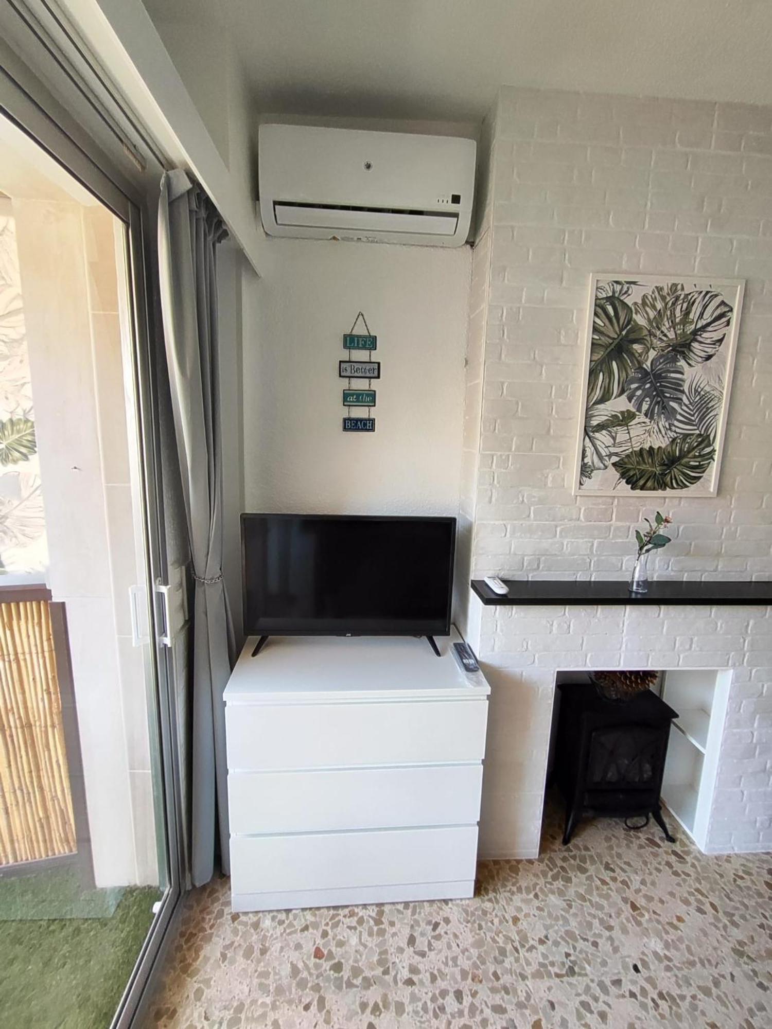 Acogedor Estudio En El Centro De Apartamento *