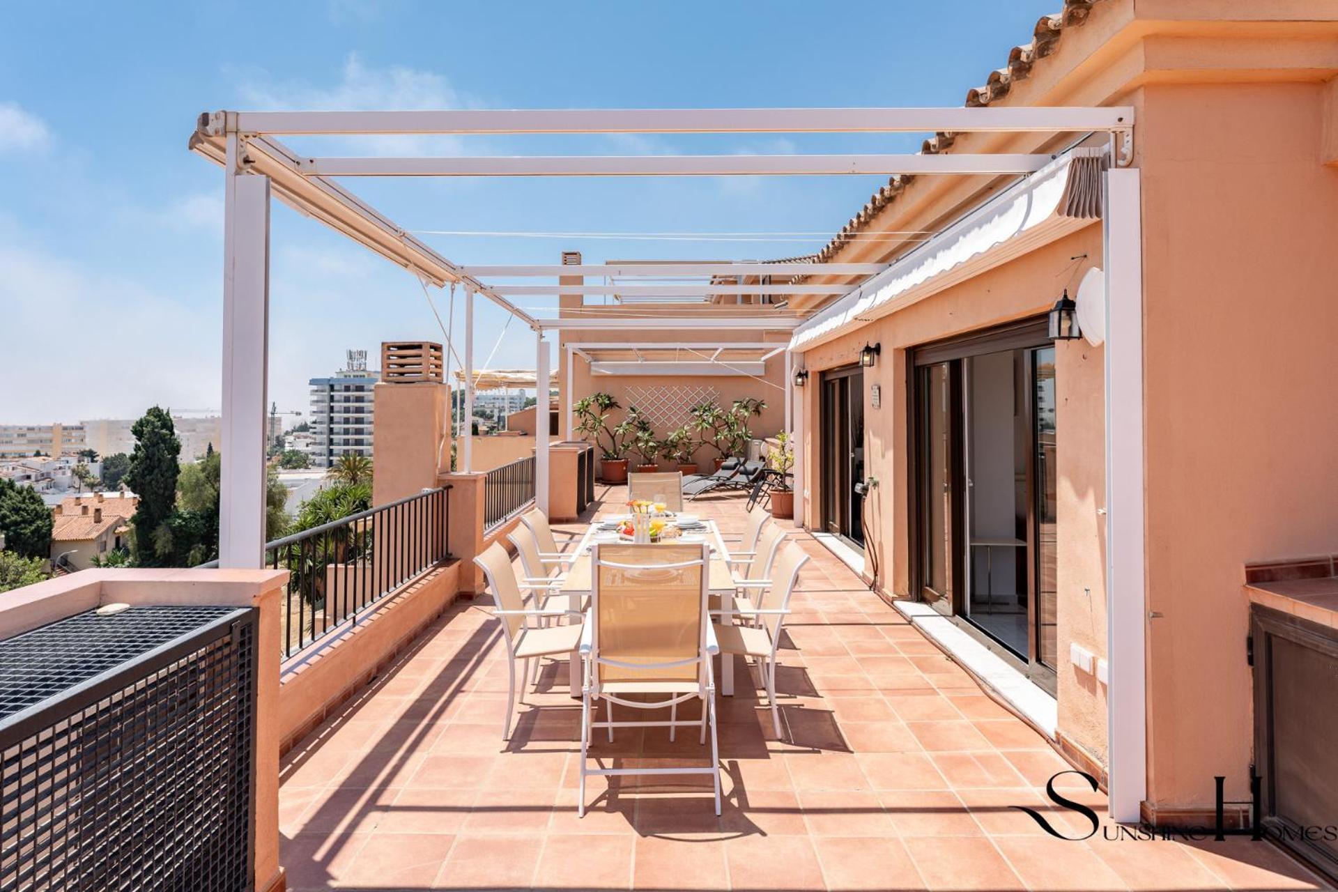 Magnificent 4br Oasis, Panoramic Terrace, Pool And Parking * Torremolinos